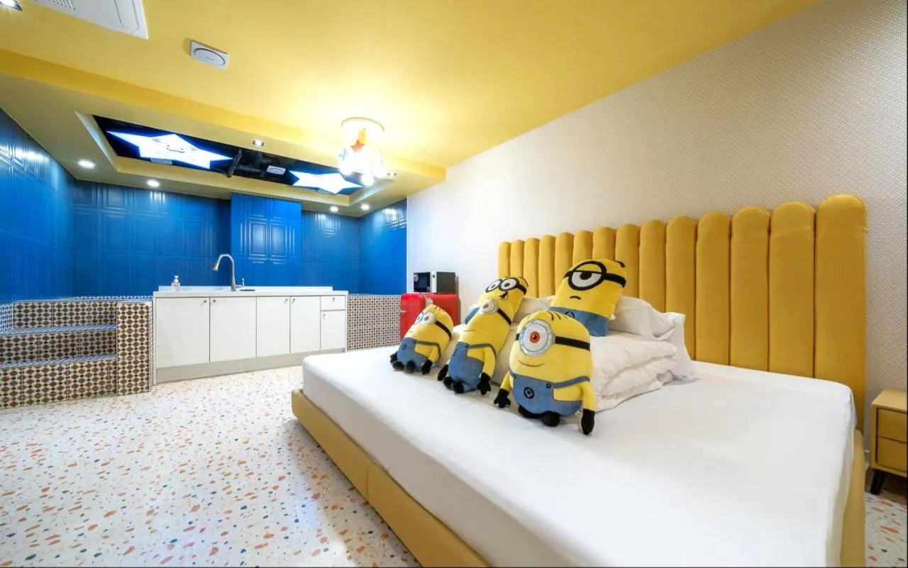 Bed in Jangyu Almond Kids Hotel