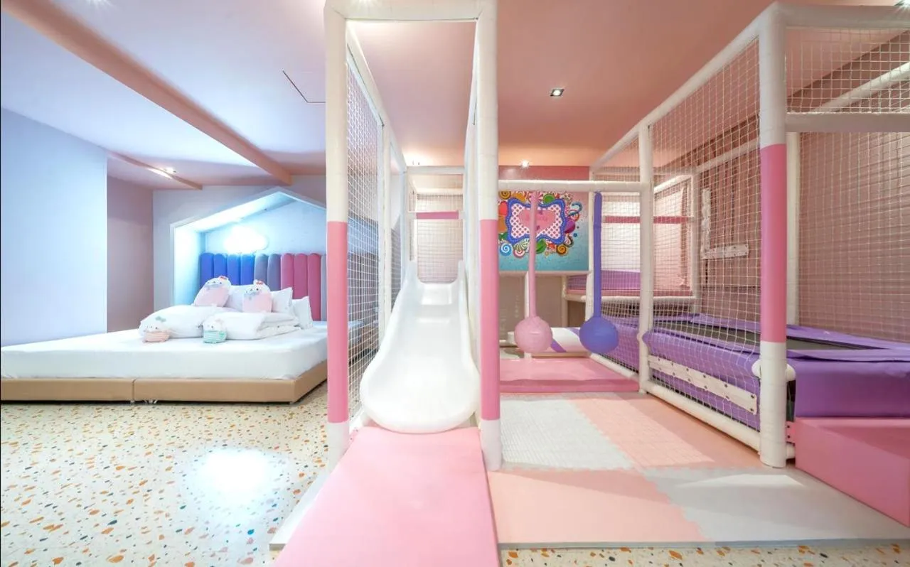 Photo of the whole room, Bed in Jangyu Almond Kids Hotel