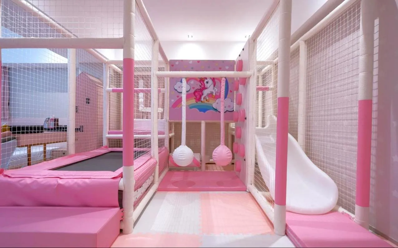 Kids's club, Bed in Jangyu Almond Kids Hotel