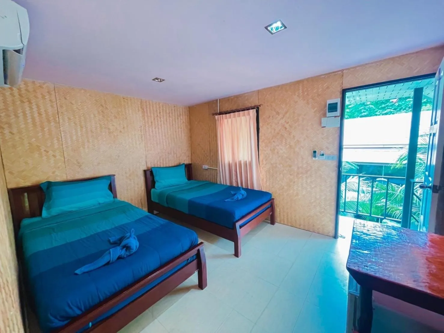 Bed in View Garden Resort