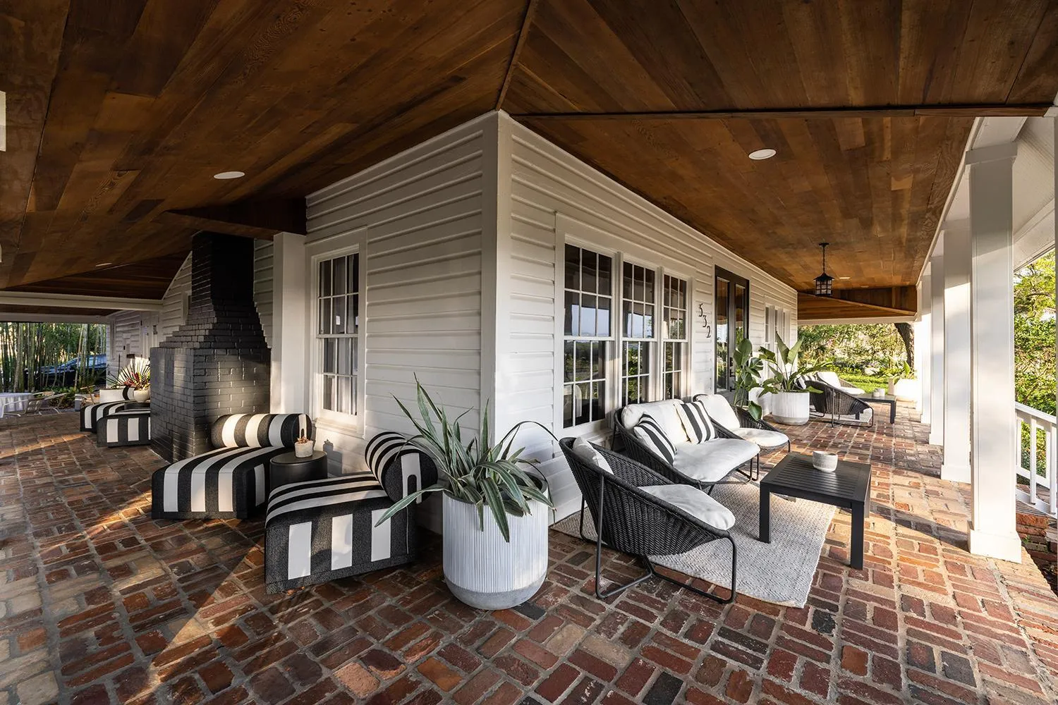 Balcony/Terrace in Victoria 1883