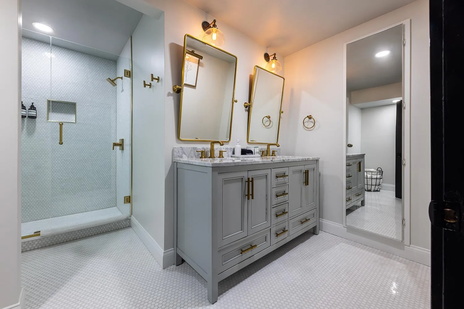 Bathroom in Victoria 1883