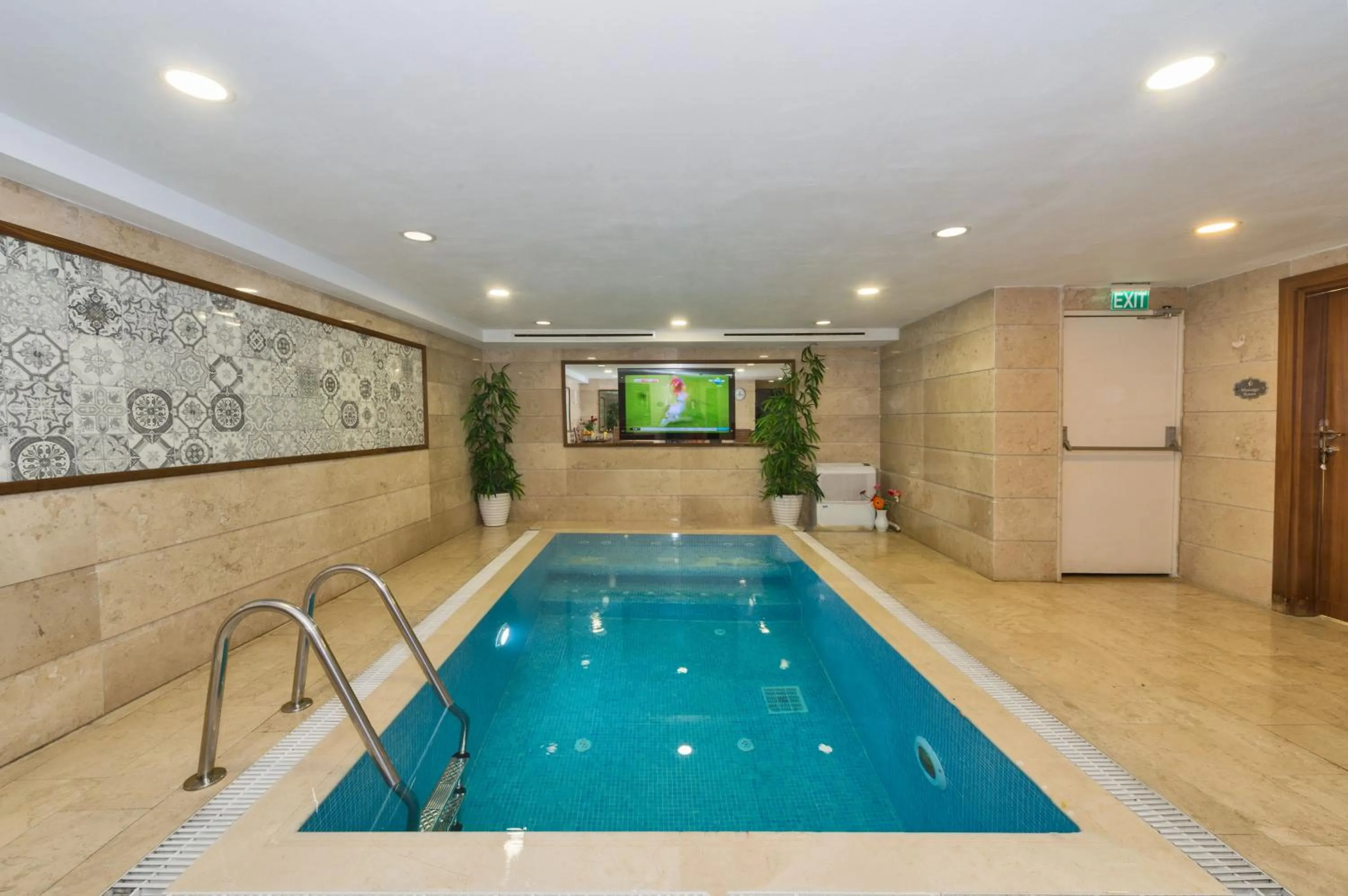 Activities in Darkmen Hotel 2