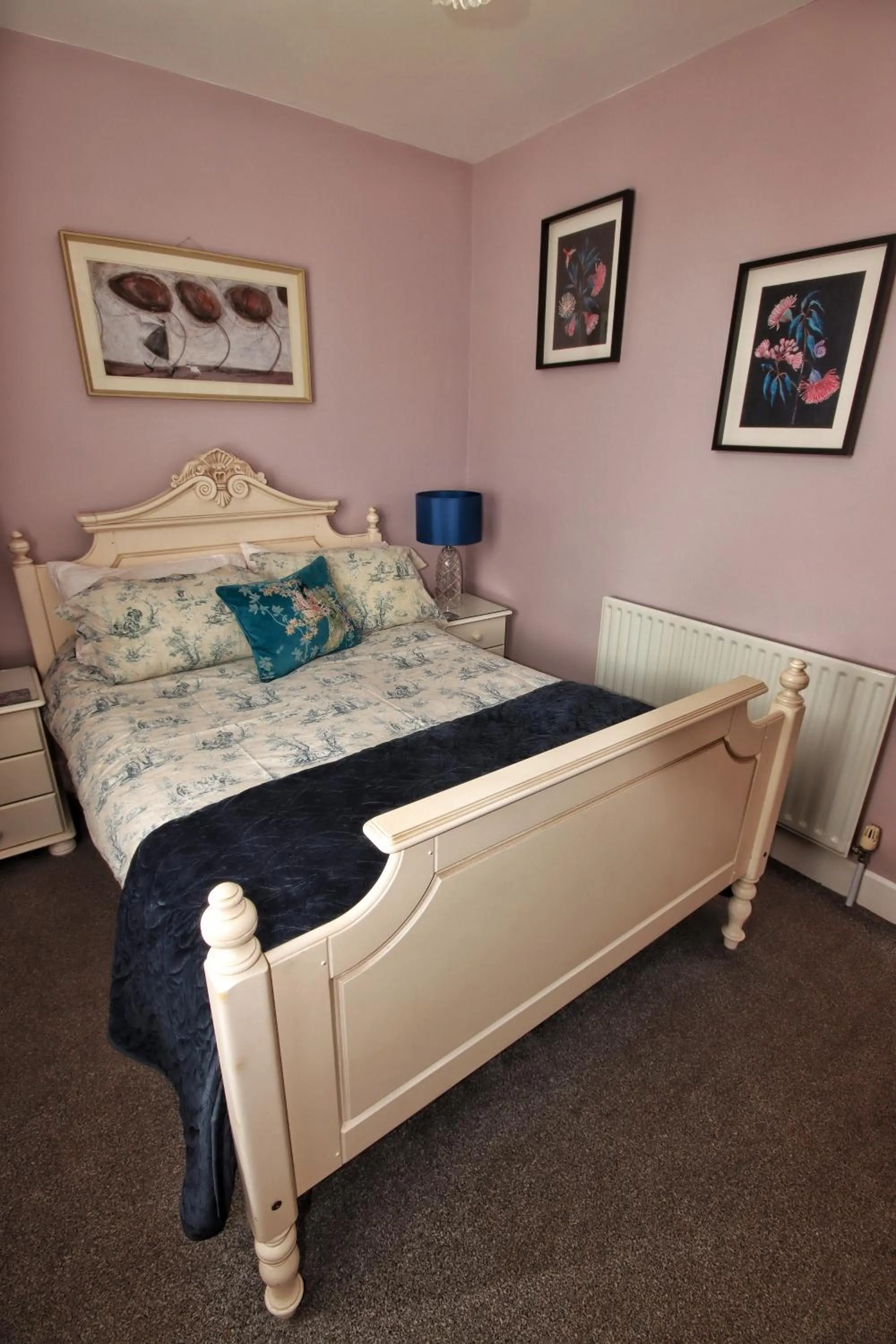 Bed in Beaches Guesthouse