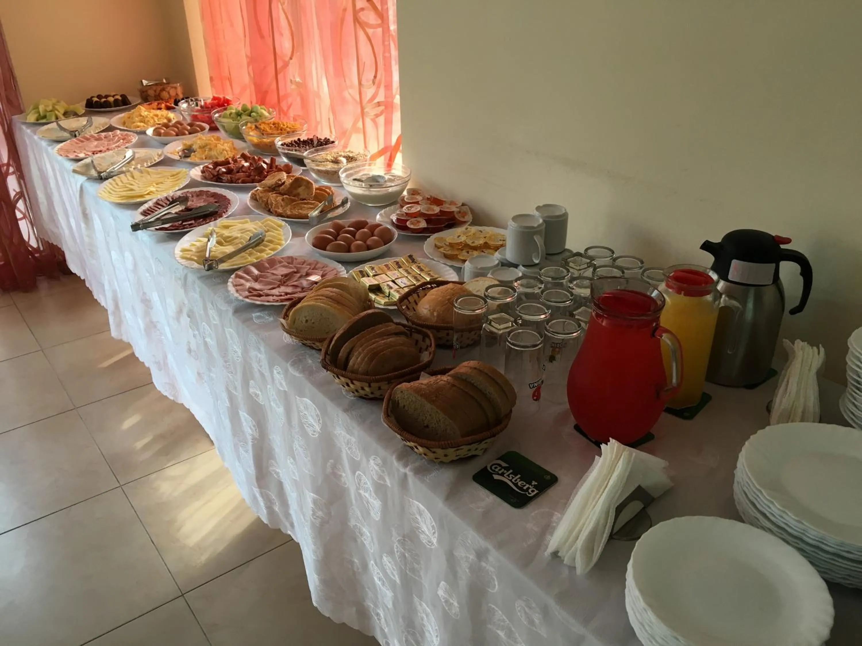 Breakfast in Beatris Family House
