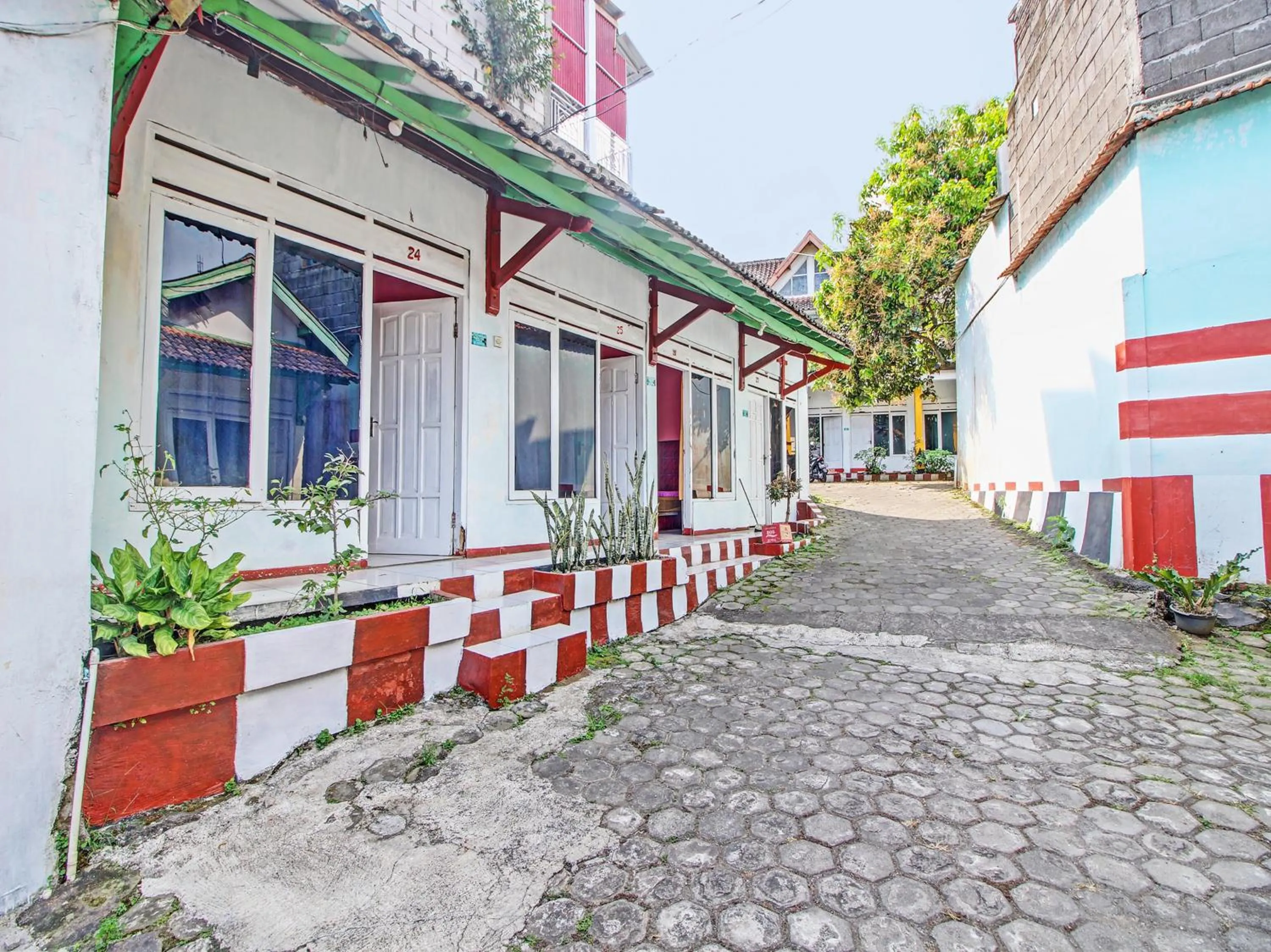 Lobby or reception in Hotel O 4 Saudara Hotel