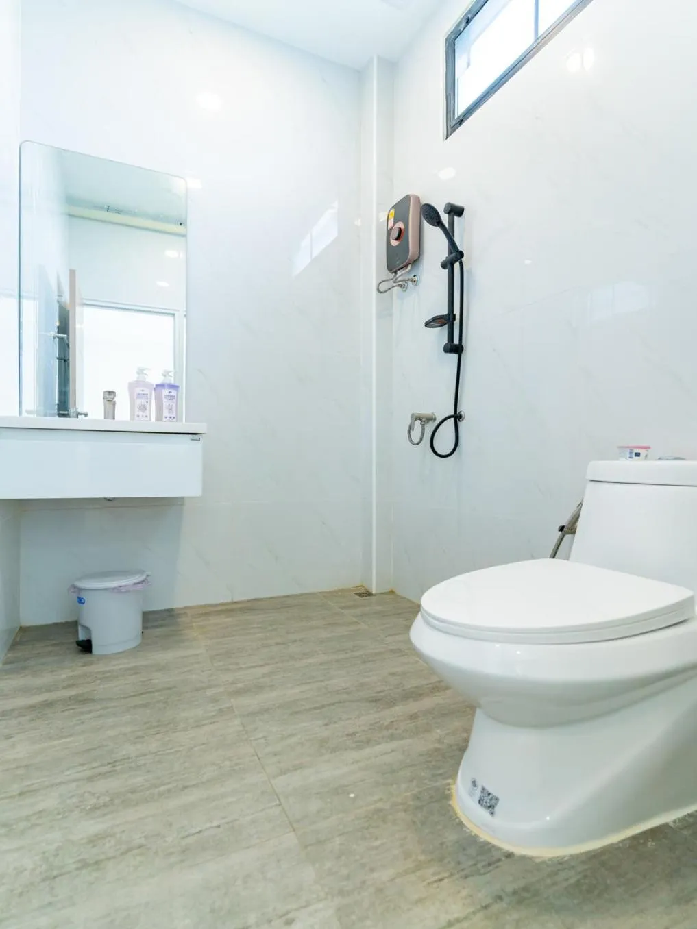 Shower in Villa Paramount 1