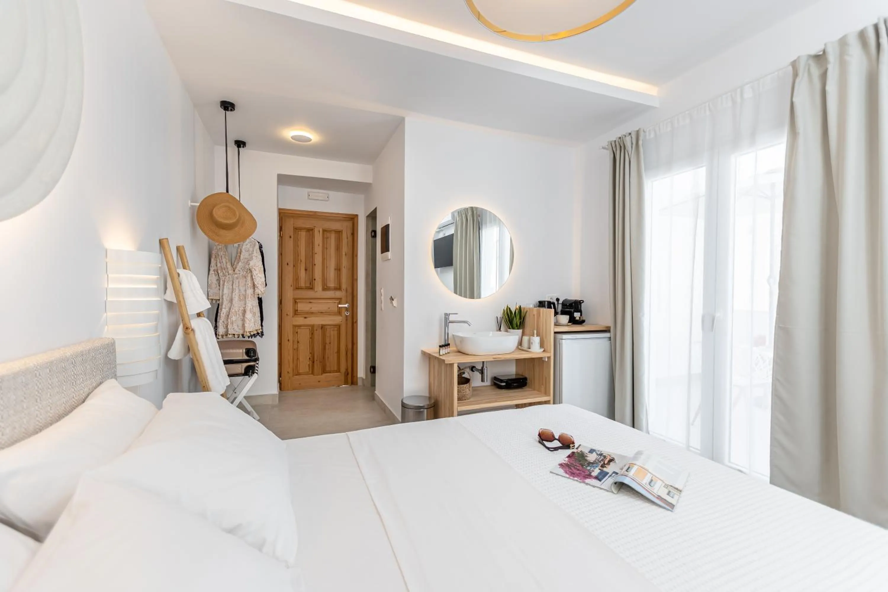 Bed in Golden Bird's