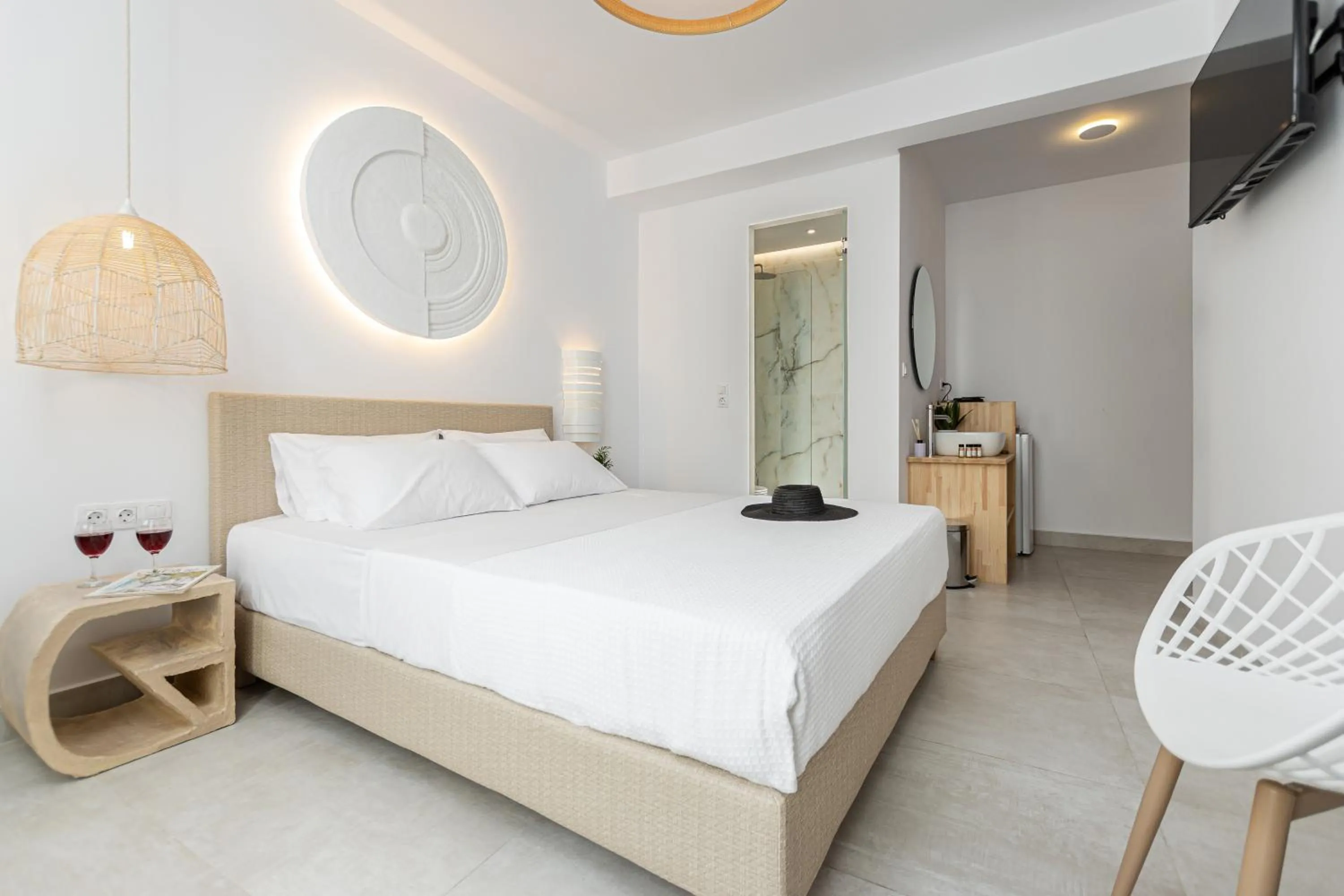 Bed in Golden Bird's