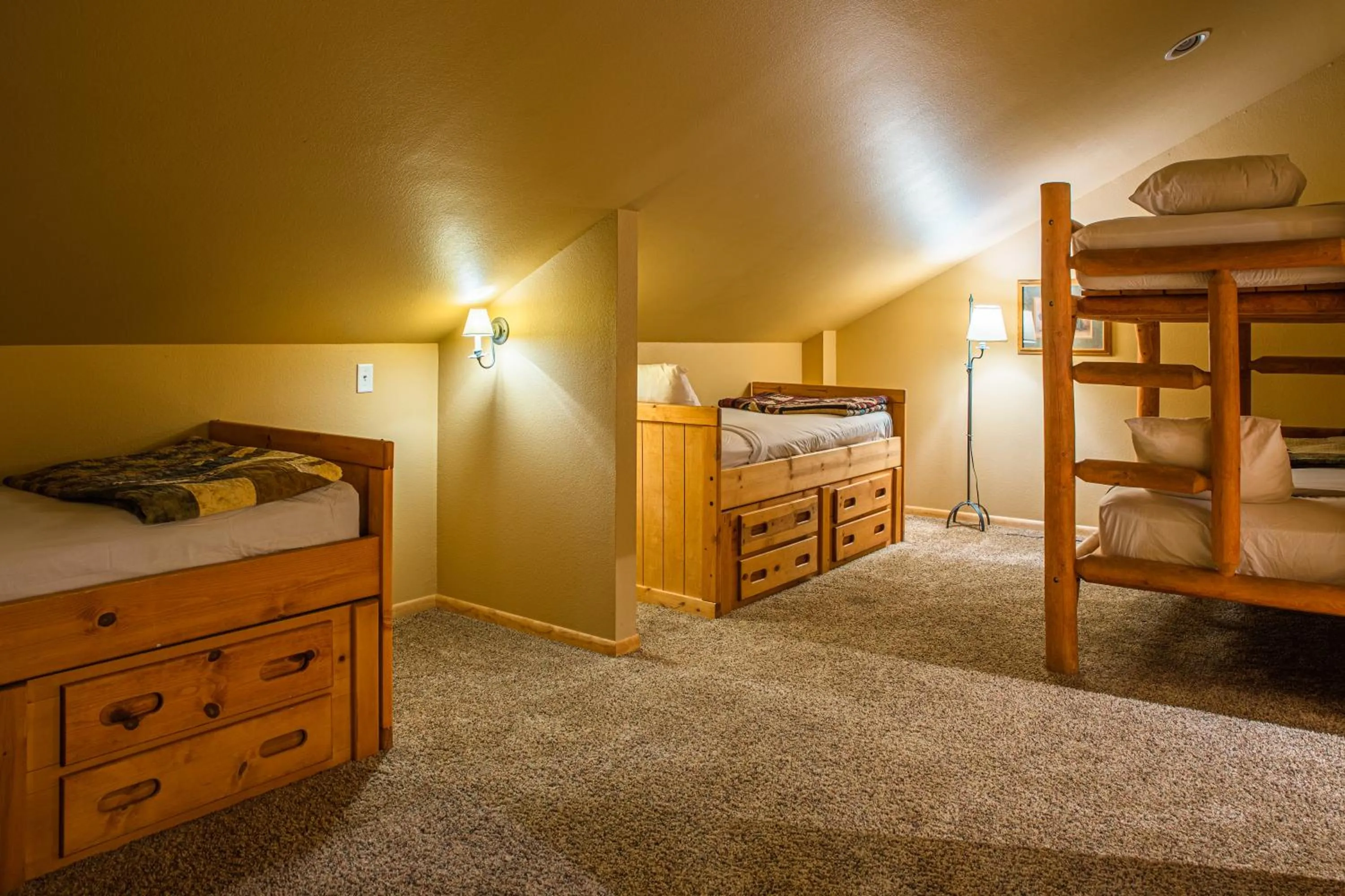 Bedroom, Bed in Lodge at Palmer Gulch