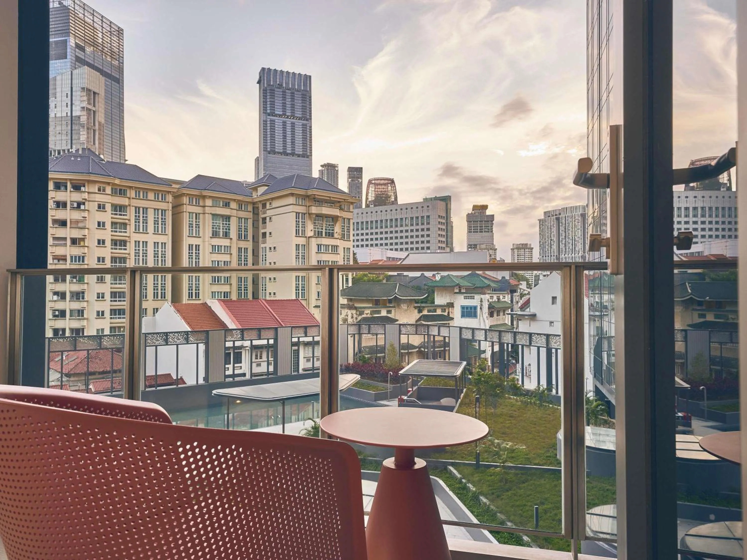 Bedroom in Mercure ICON Singapore City Centre