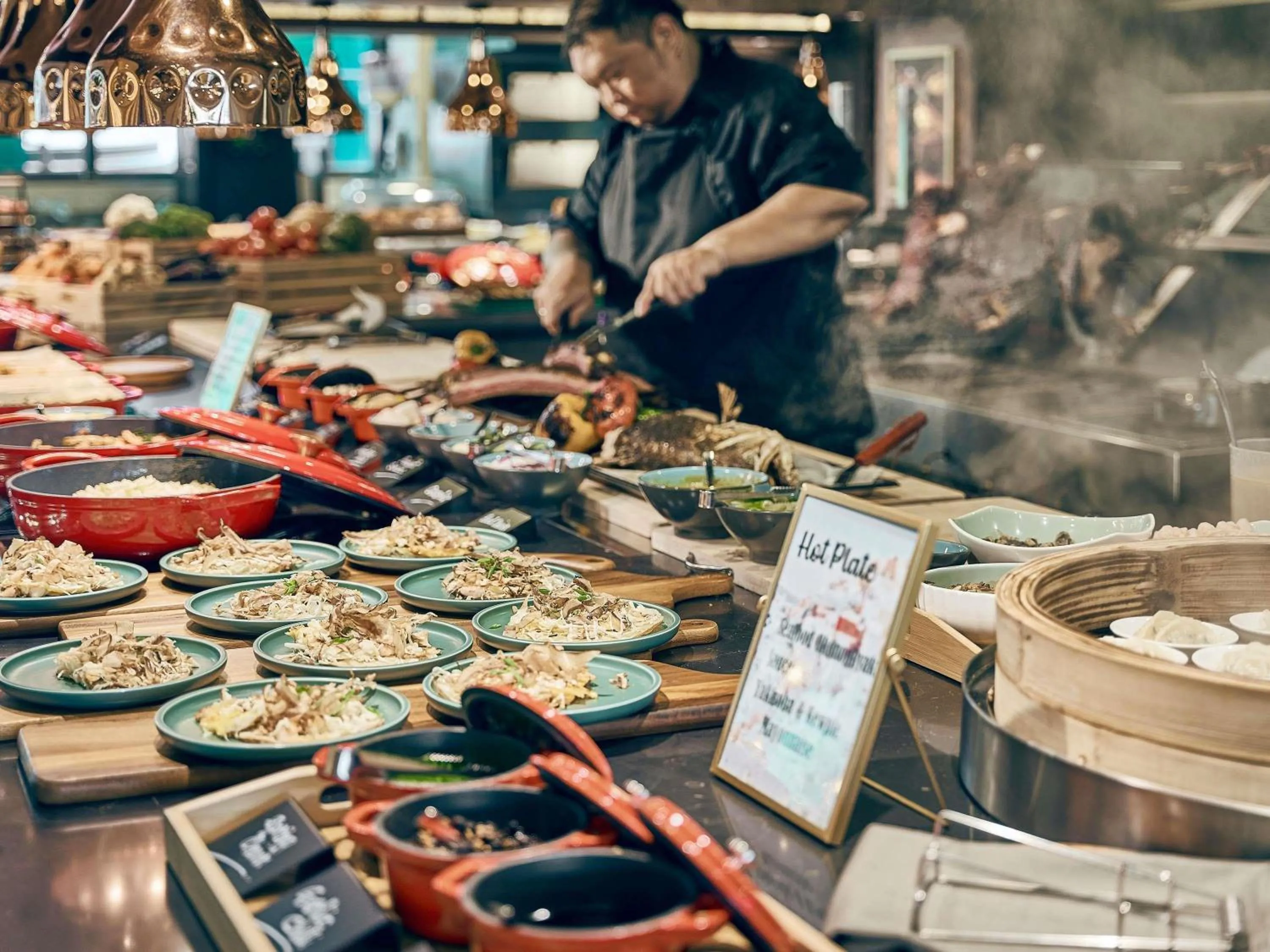 Restaurant/places to eat in Mercure ICON Singapore City Centre