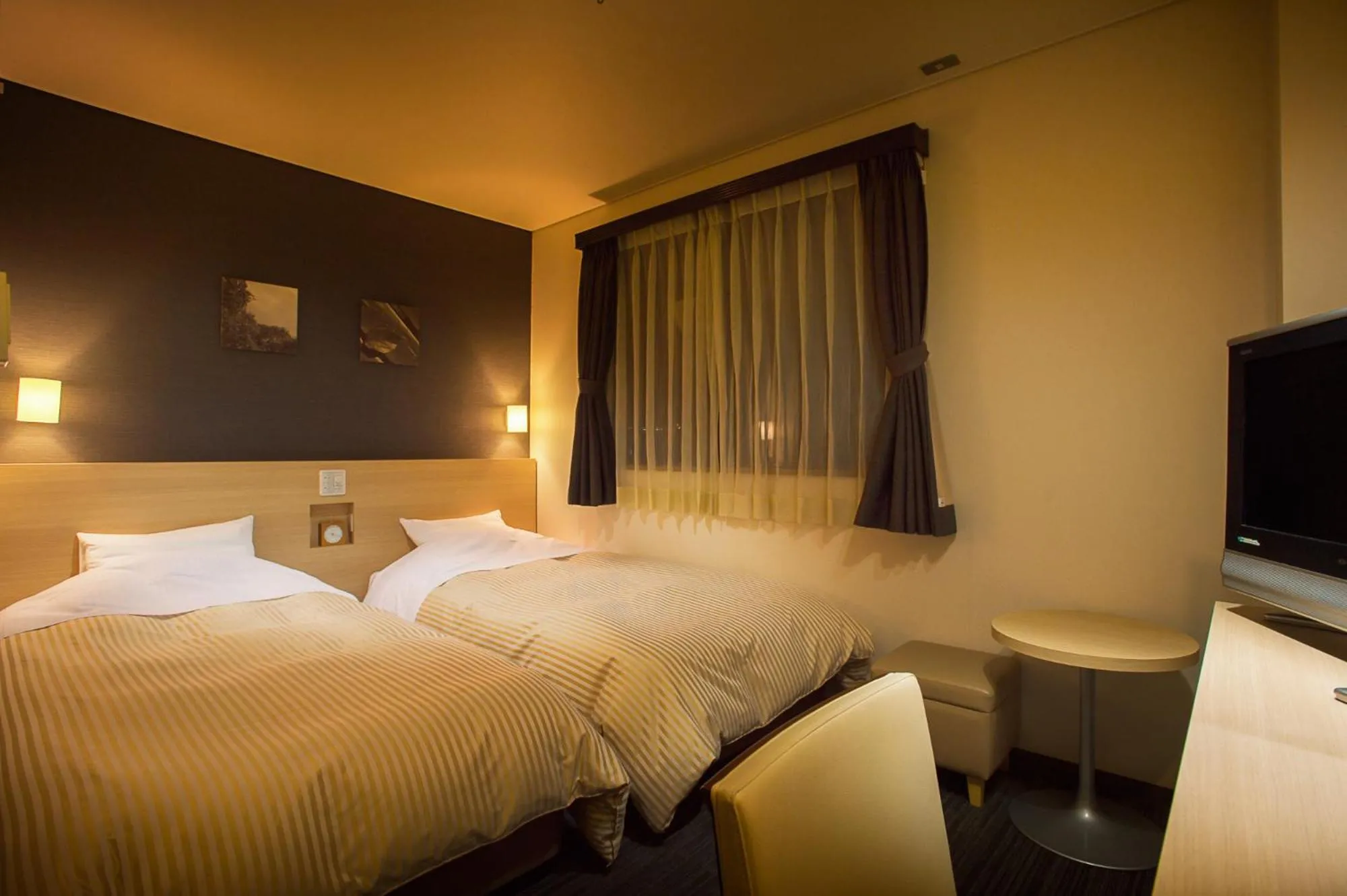 Photo of the whole room, Bed in Hotel Fuji Tatsugaoka