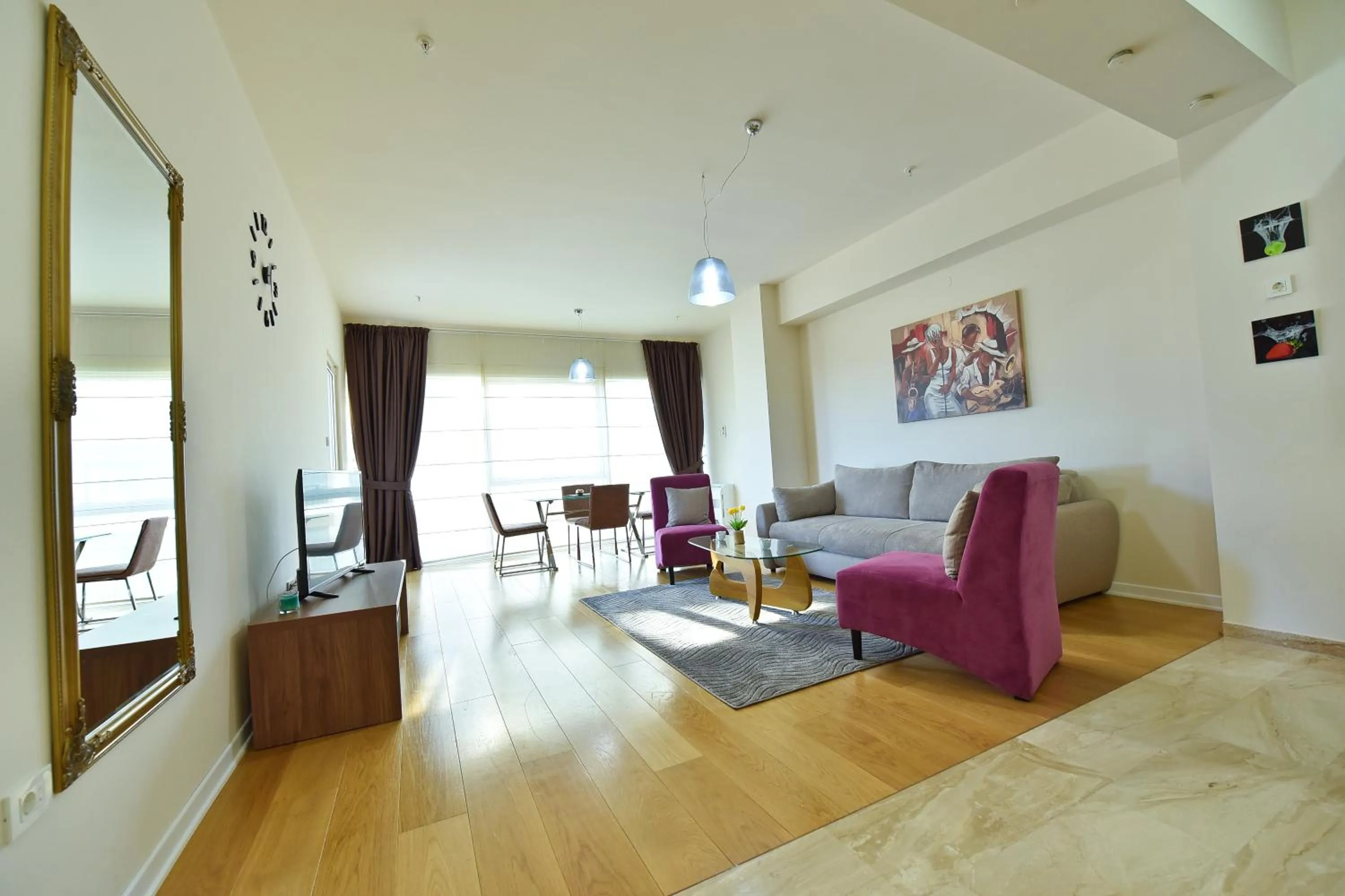 Decorative detail in Lux Apartments Sunrior