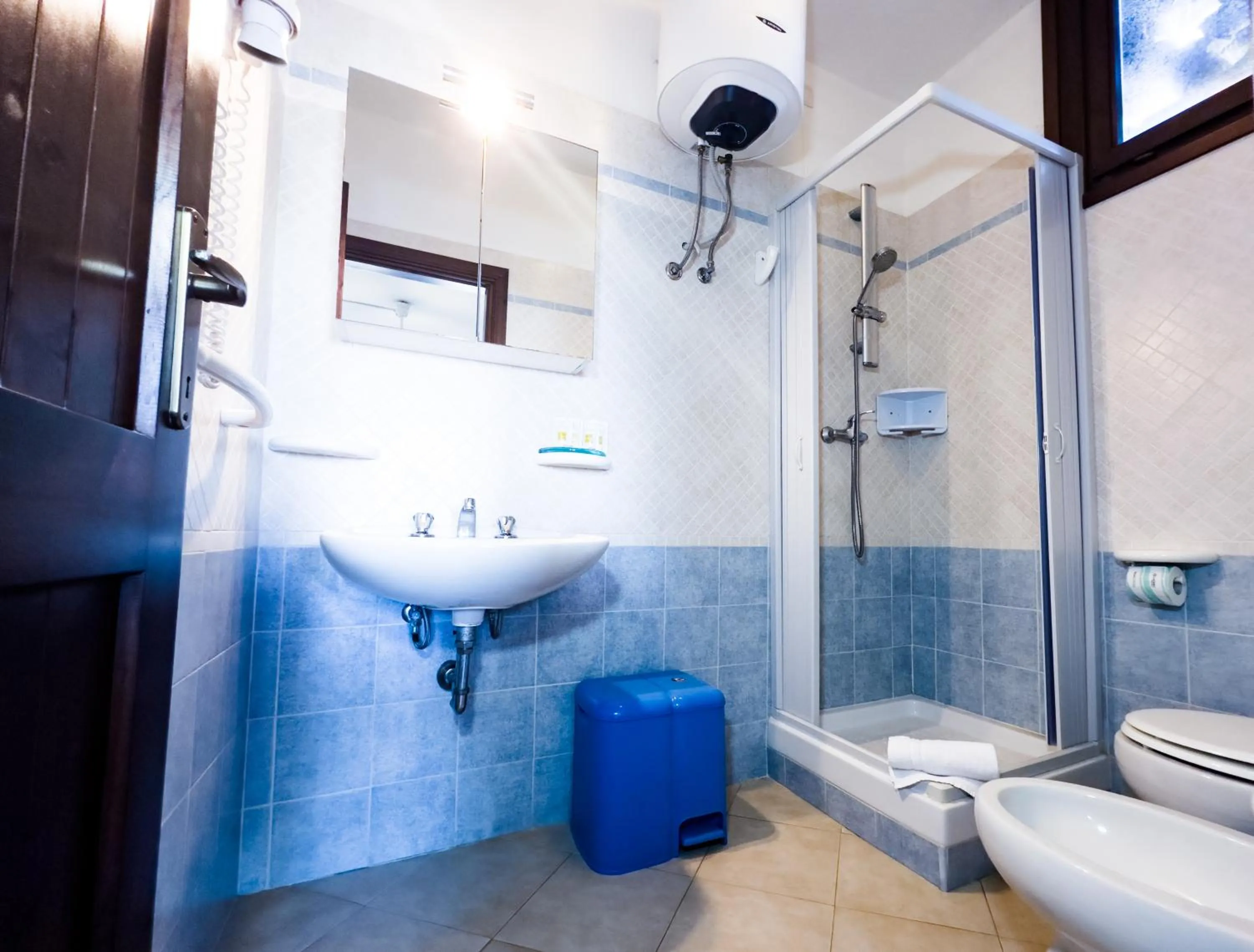 Shower in Residence Hotel La Pelosetta