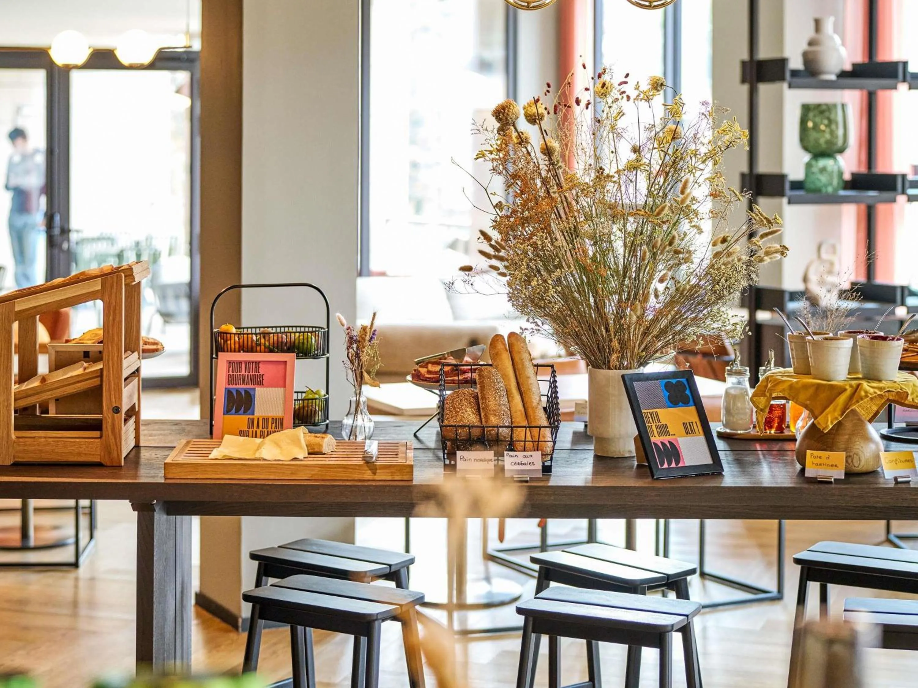 Breakfast in TRIBE Lyon Croix Rousse