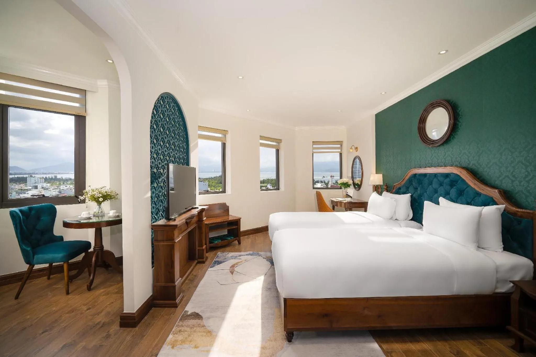 Photo of the whole room, Bed in La Belle Vie Boutique Hotel