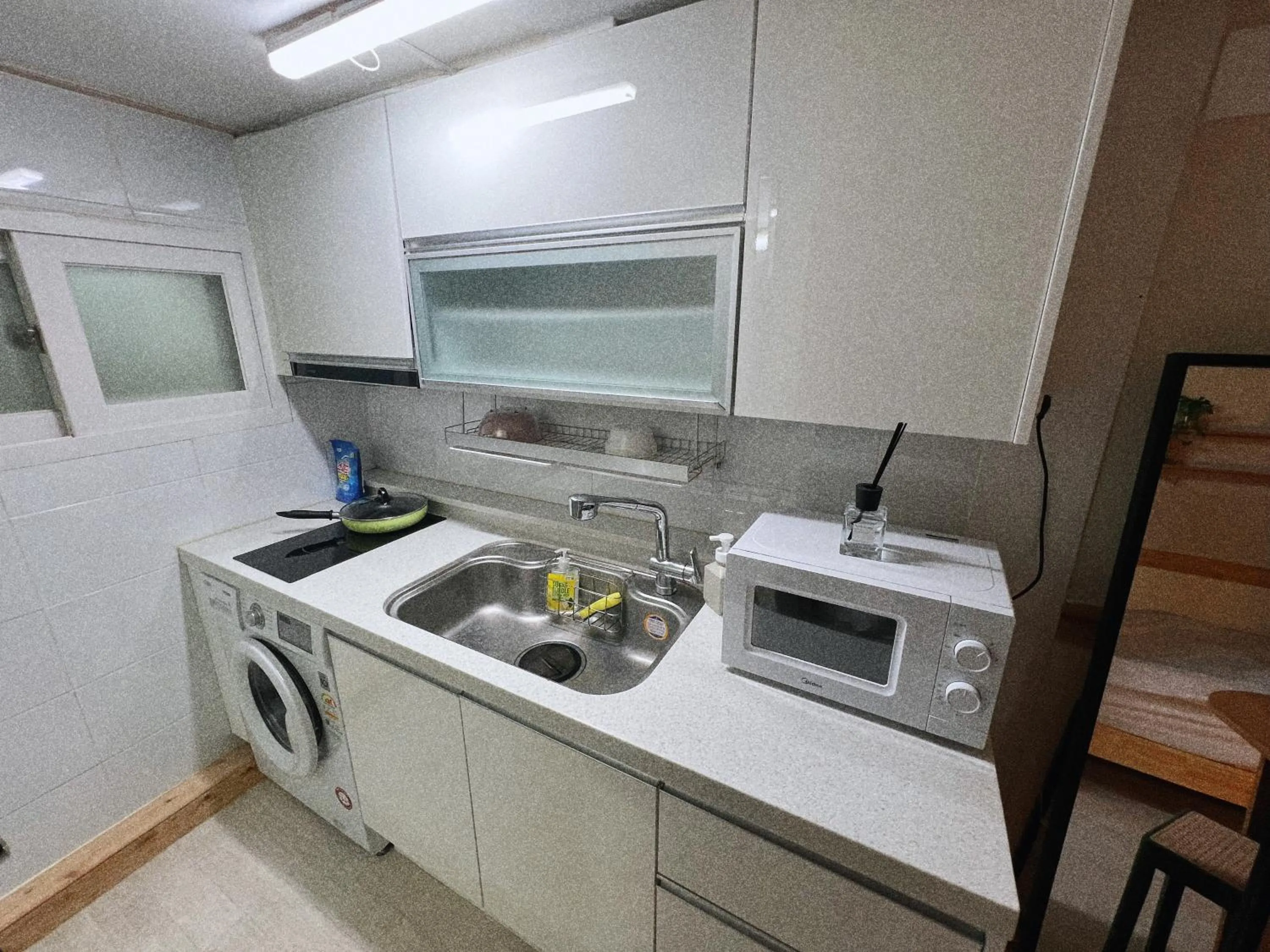 minibar in Jnineguesthouse