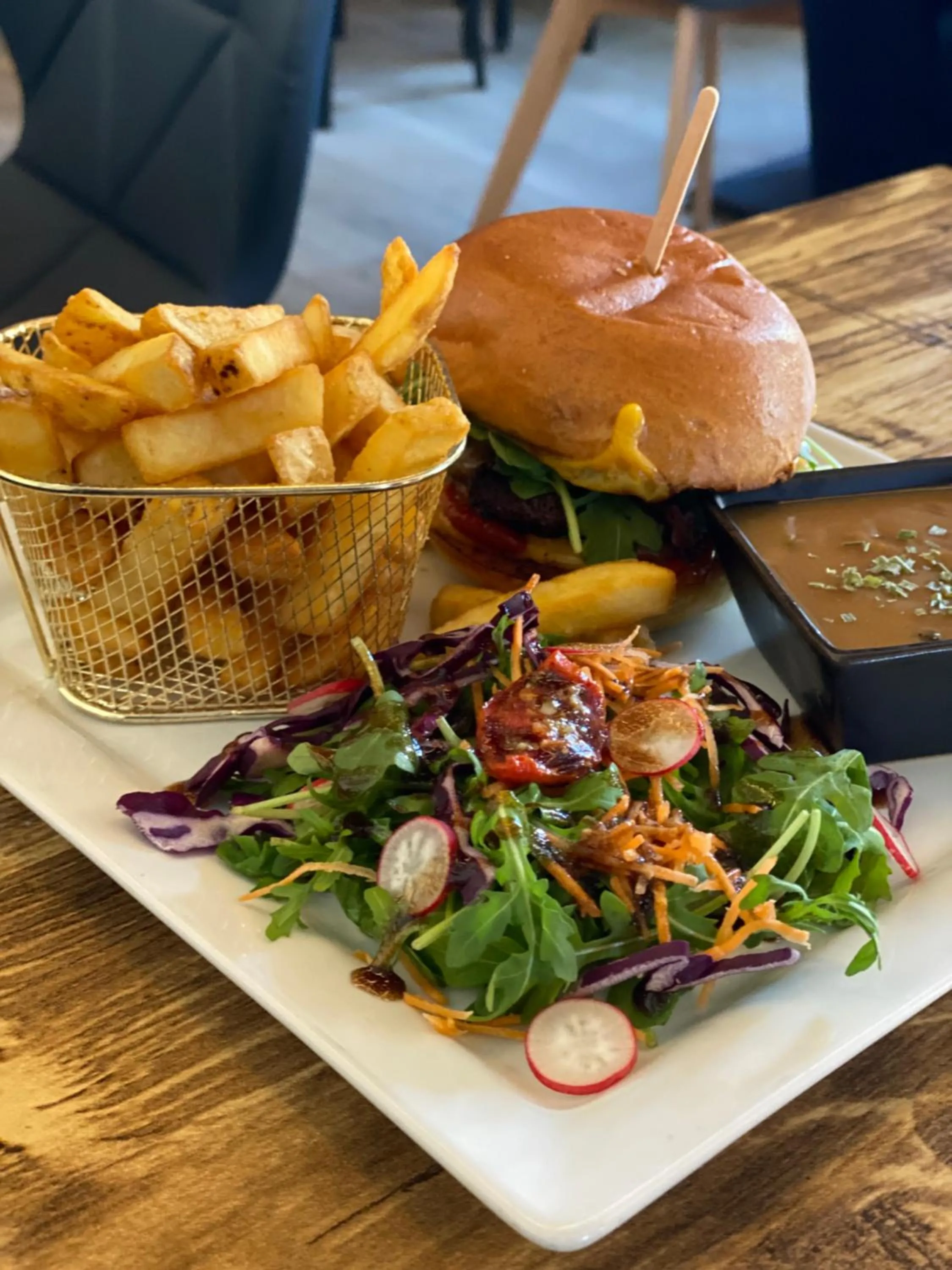 Meals in Le 120 - Groupe Logis Hotels - Ex Auberge la Terrasse