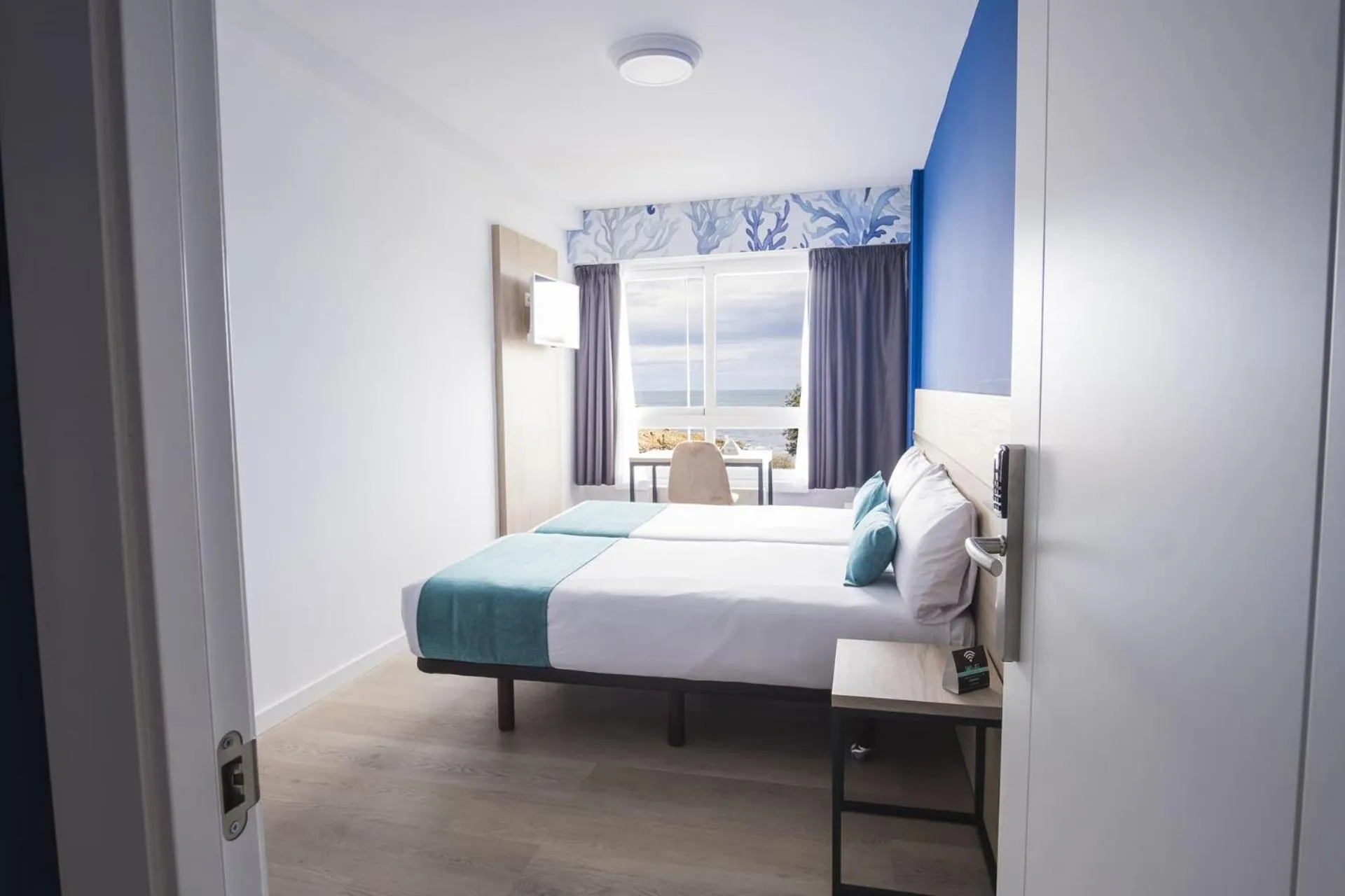 Bed in Hotel Alda Coruñamar