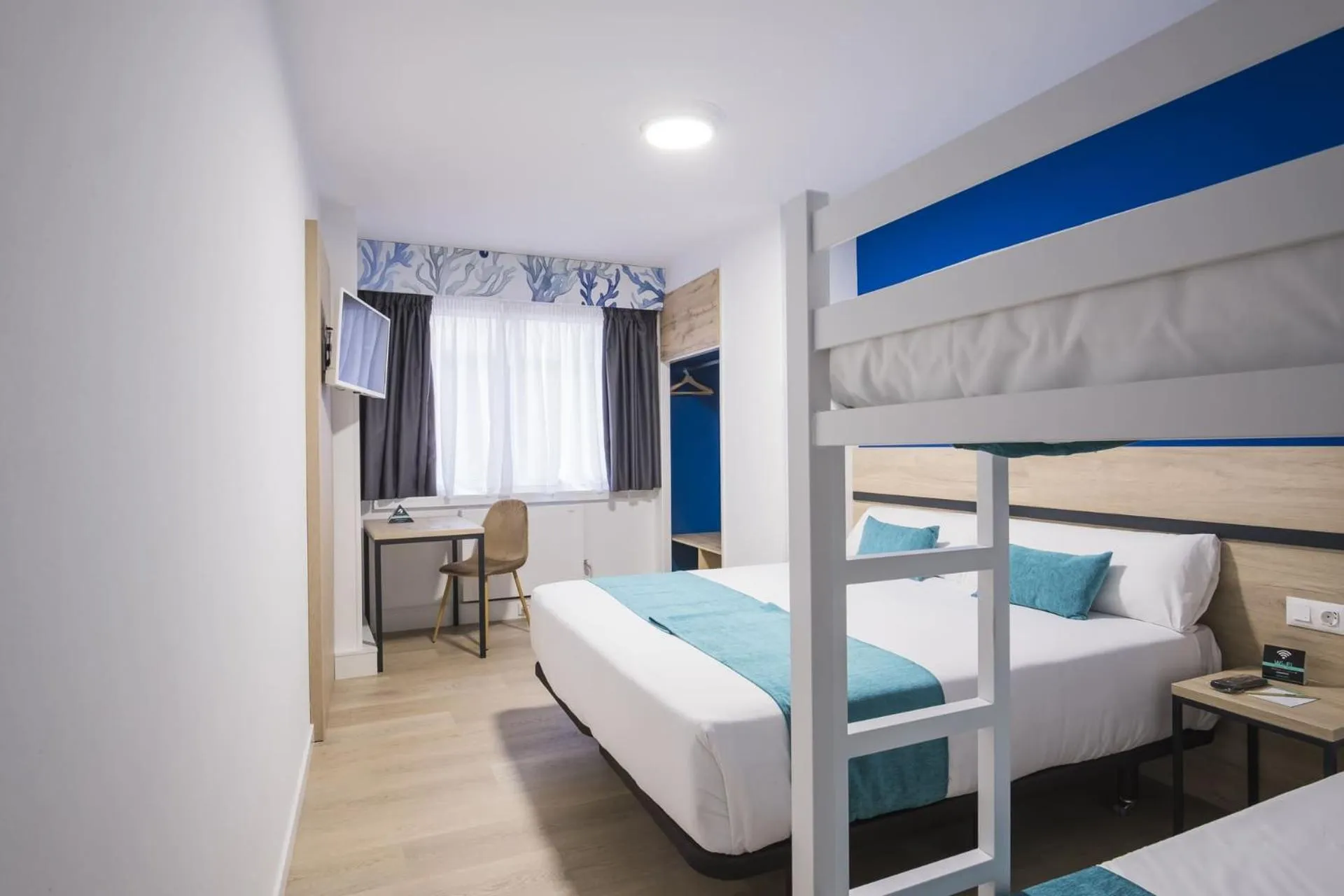 Bed in Hotel Alda Coruñamar