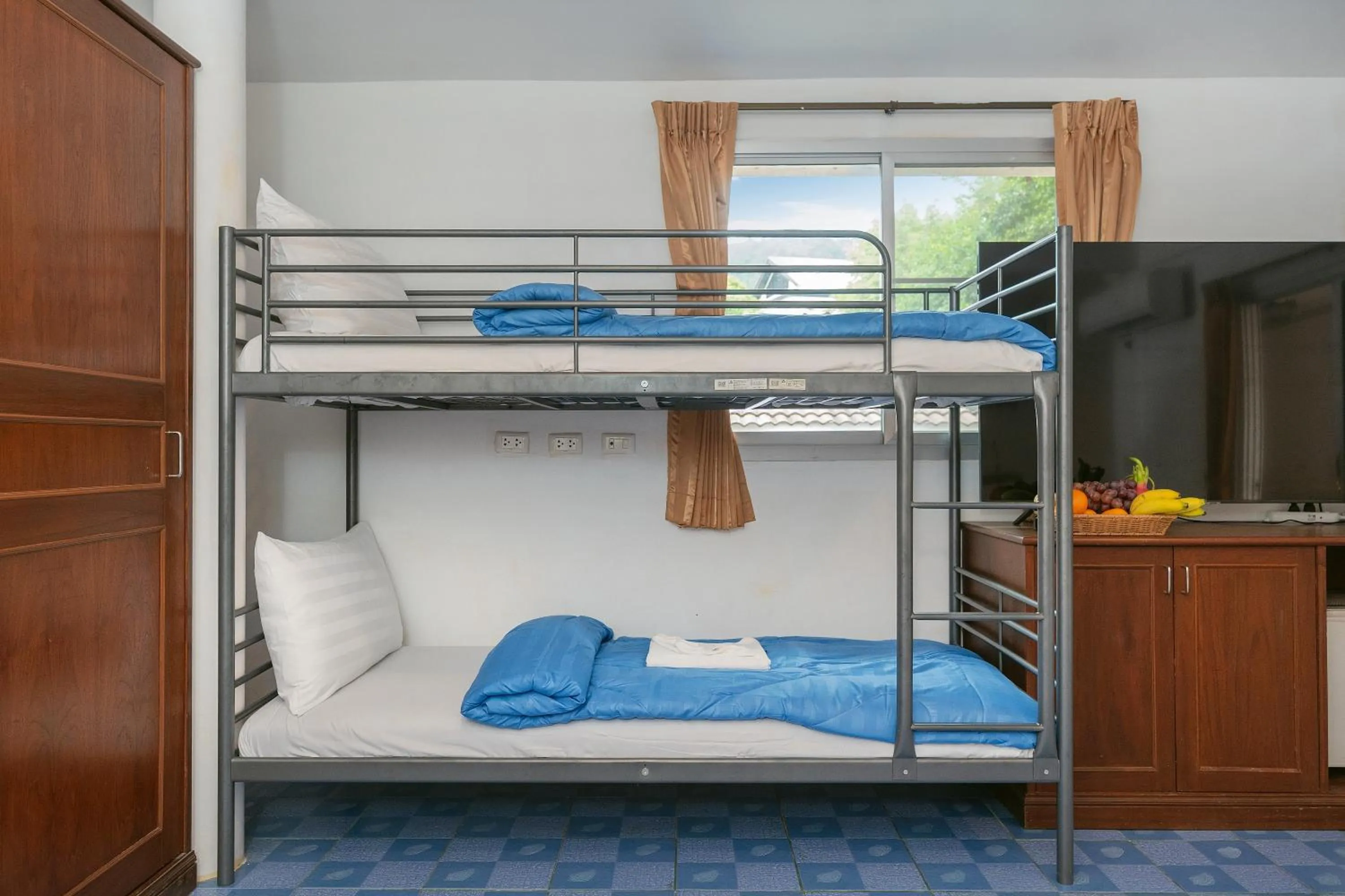 Bedroom, Bed in Oceanview Bungalows by EAT