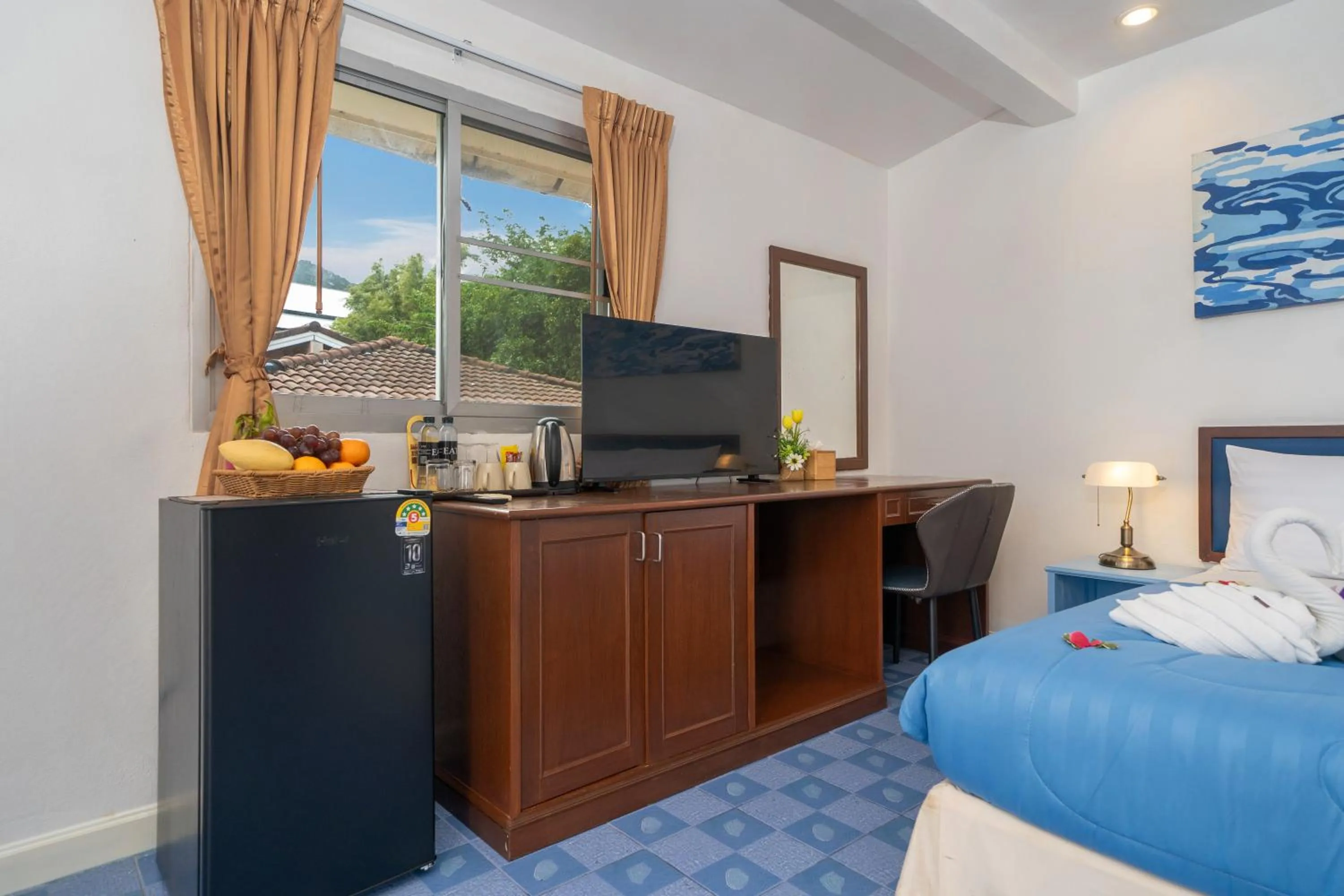 Bedroom, Bed in Oceanview Bungalows by EAT