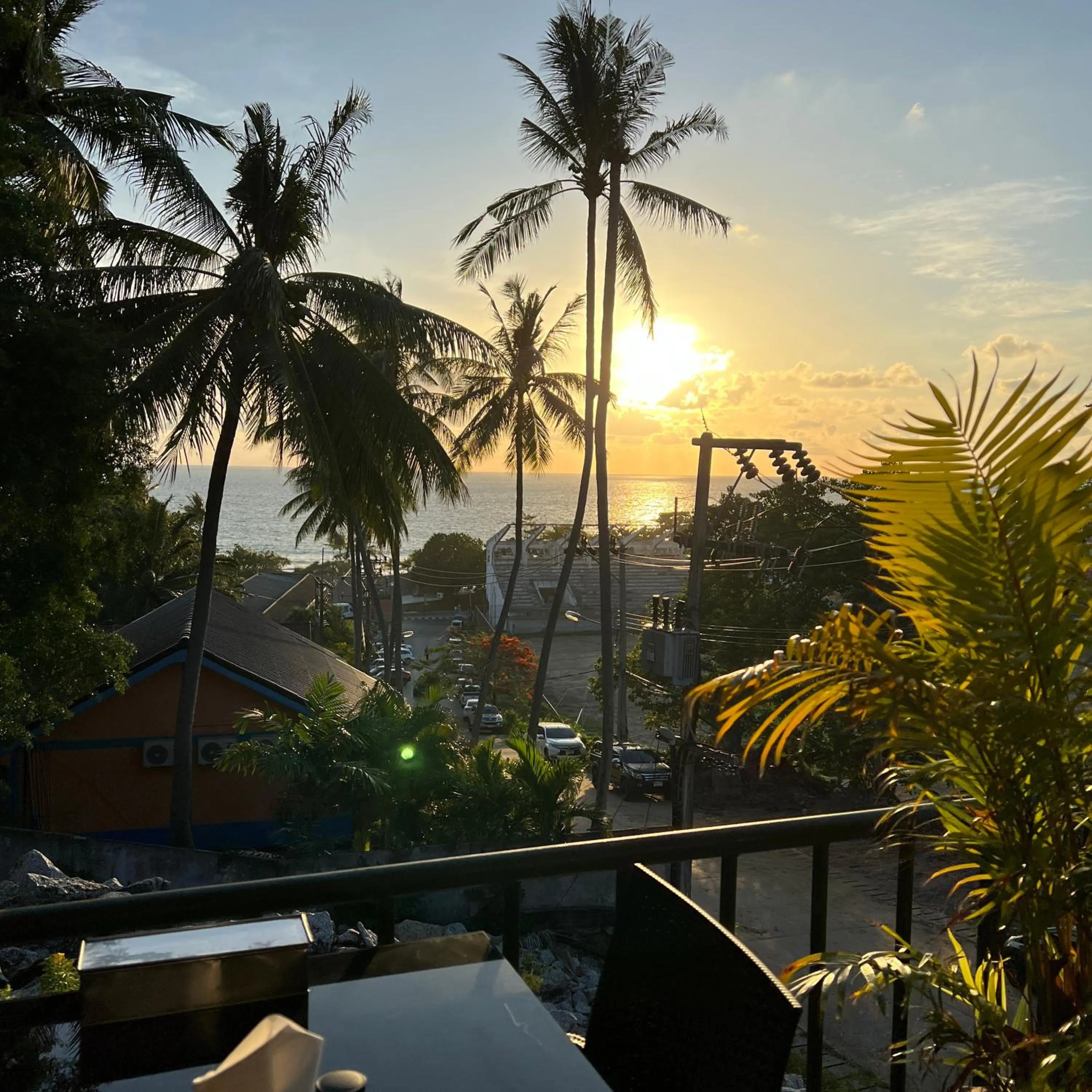 Restaurant/places to eat in Kata Villa Merit Hill Bungalows