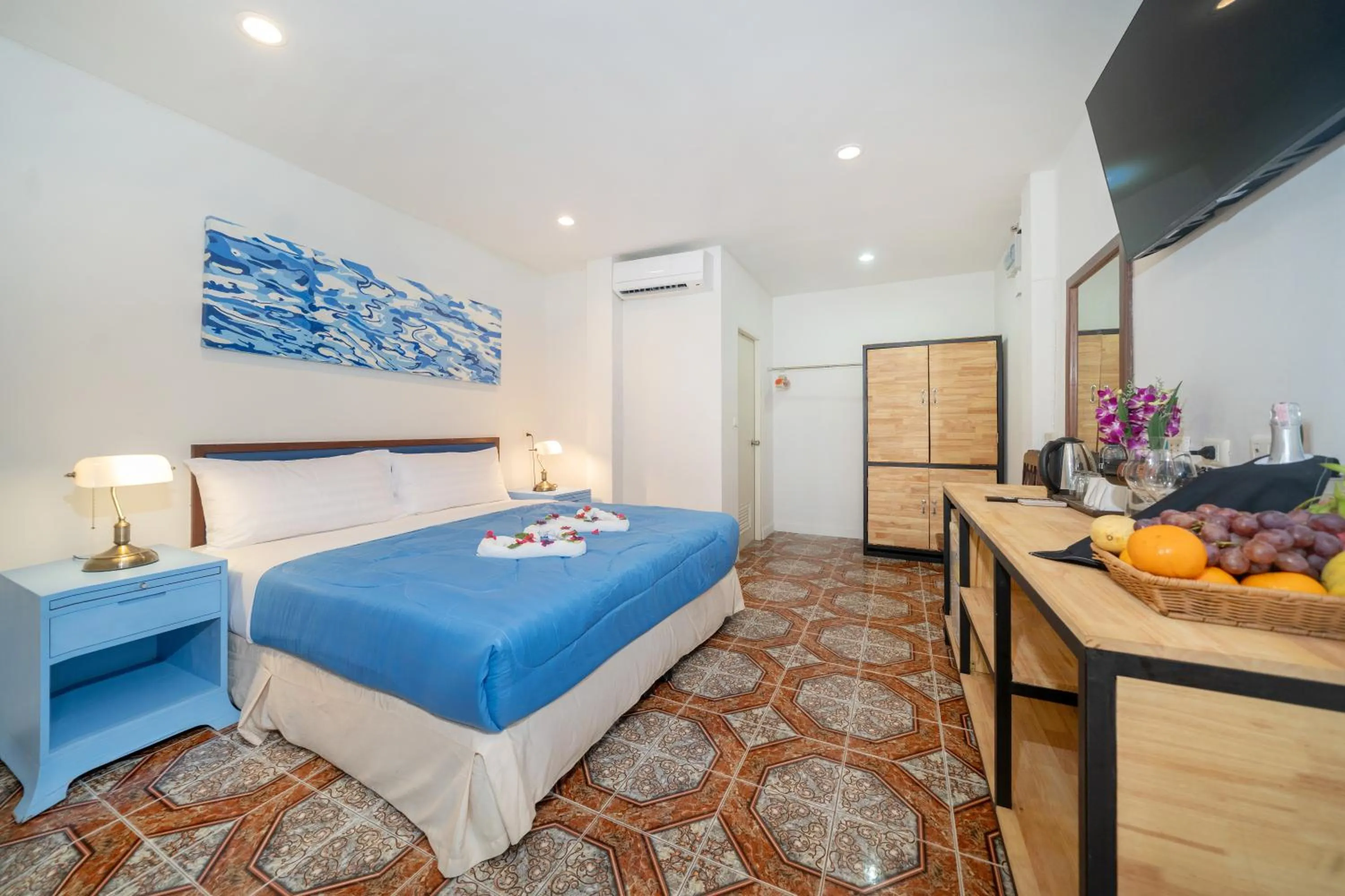 Bedroom, Bed in Oceanview Bungalows by EAT