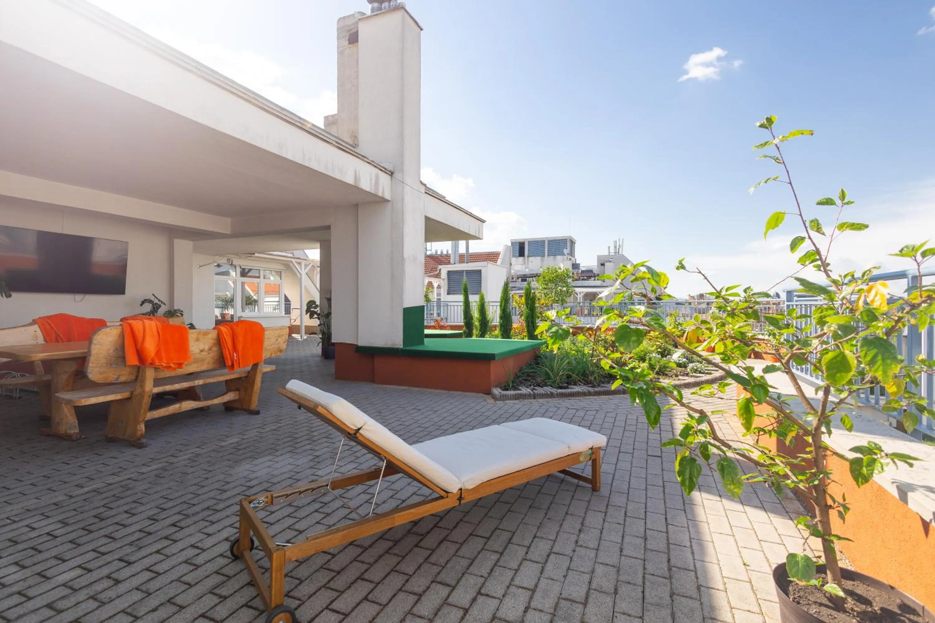 Property building in Rooftop City Residence