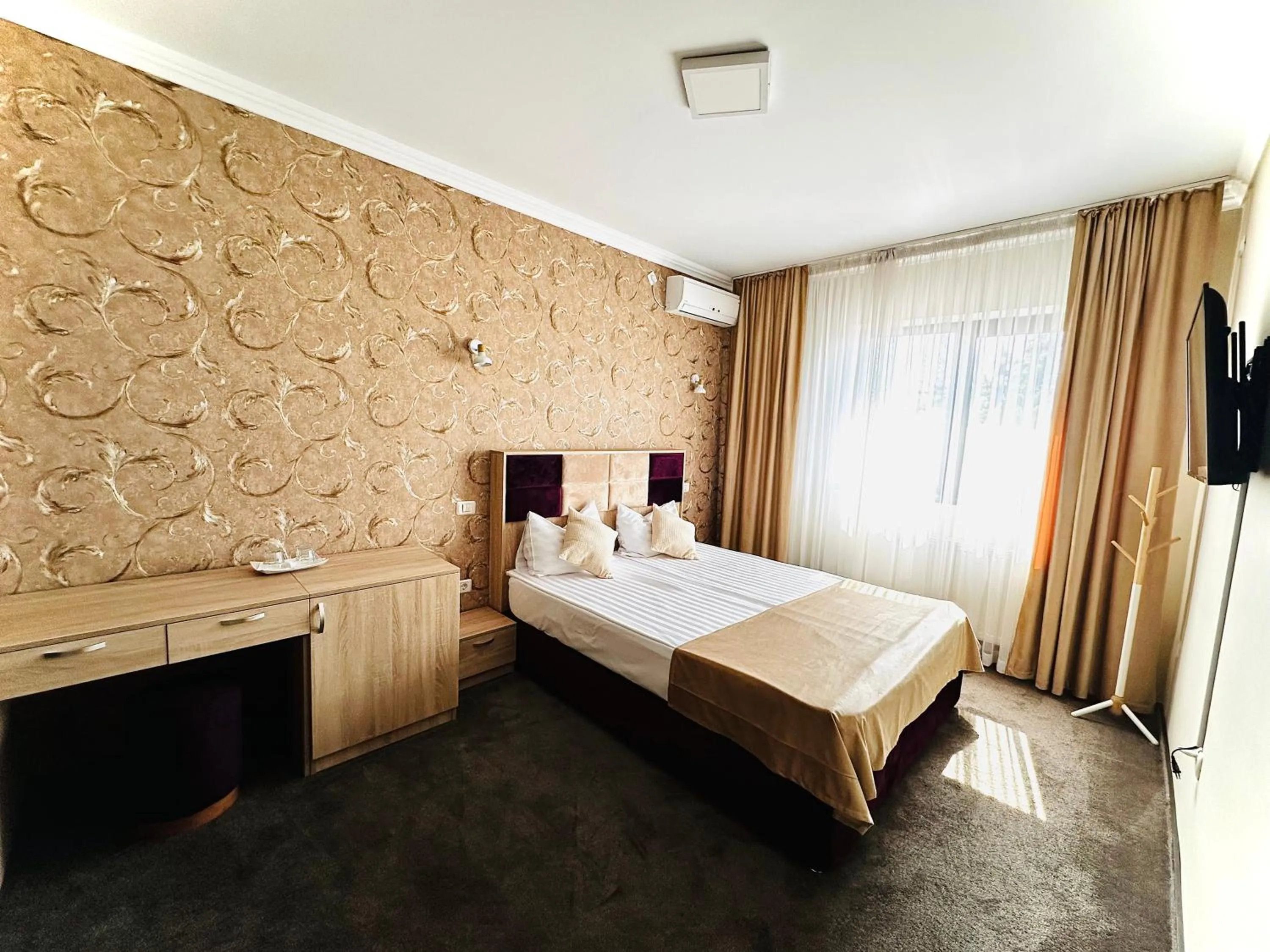 Bed in Cristal Select