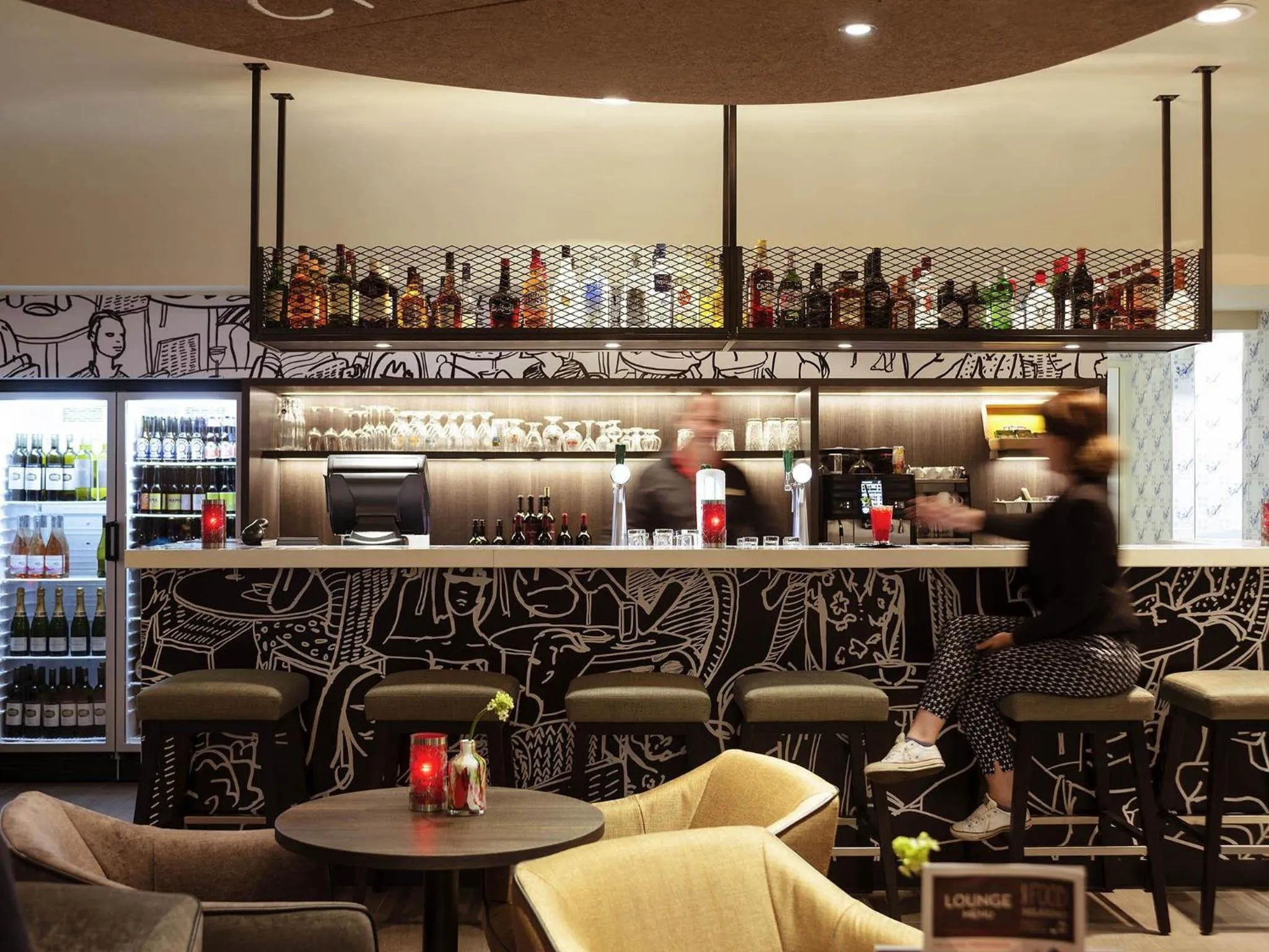 Lounge or bar in ibis Amsterdam Centre Stopera