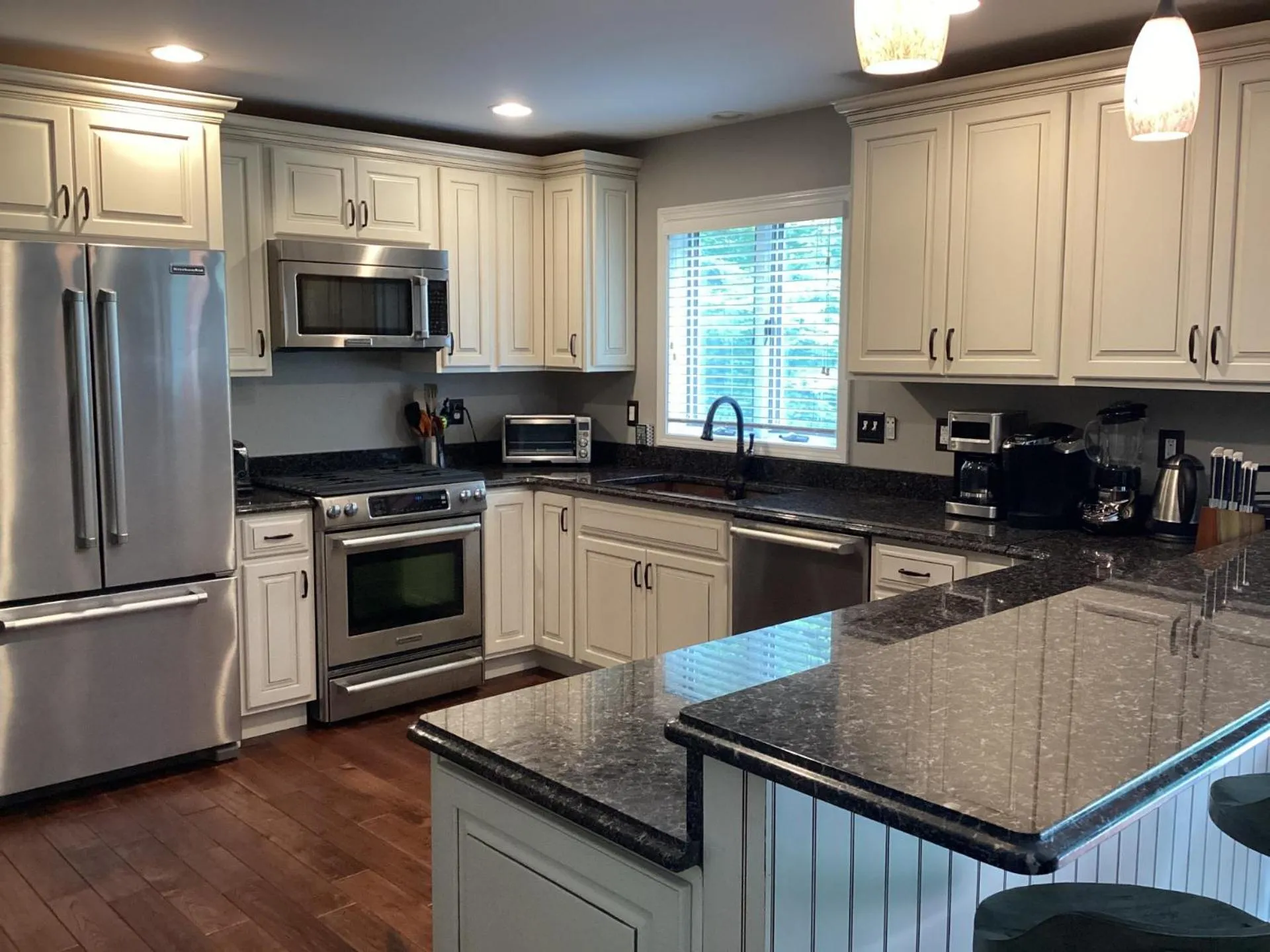 Property building in Yes Deer