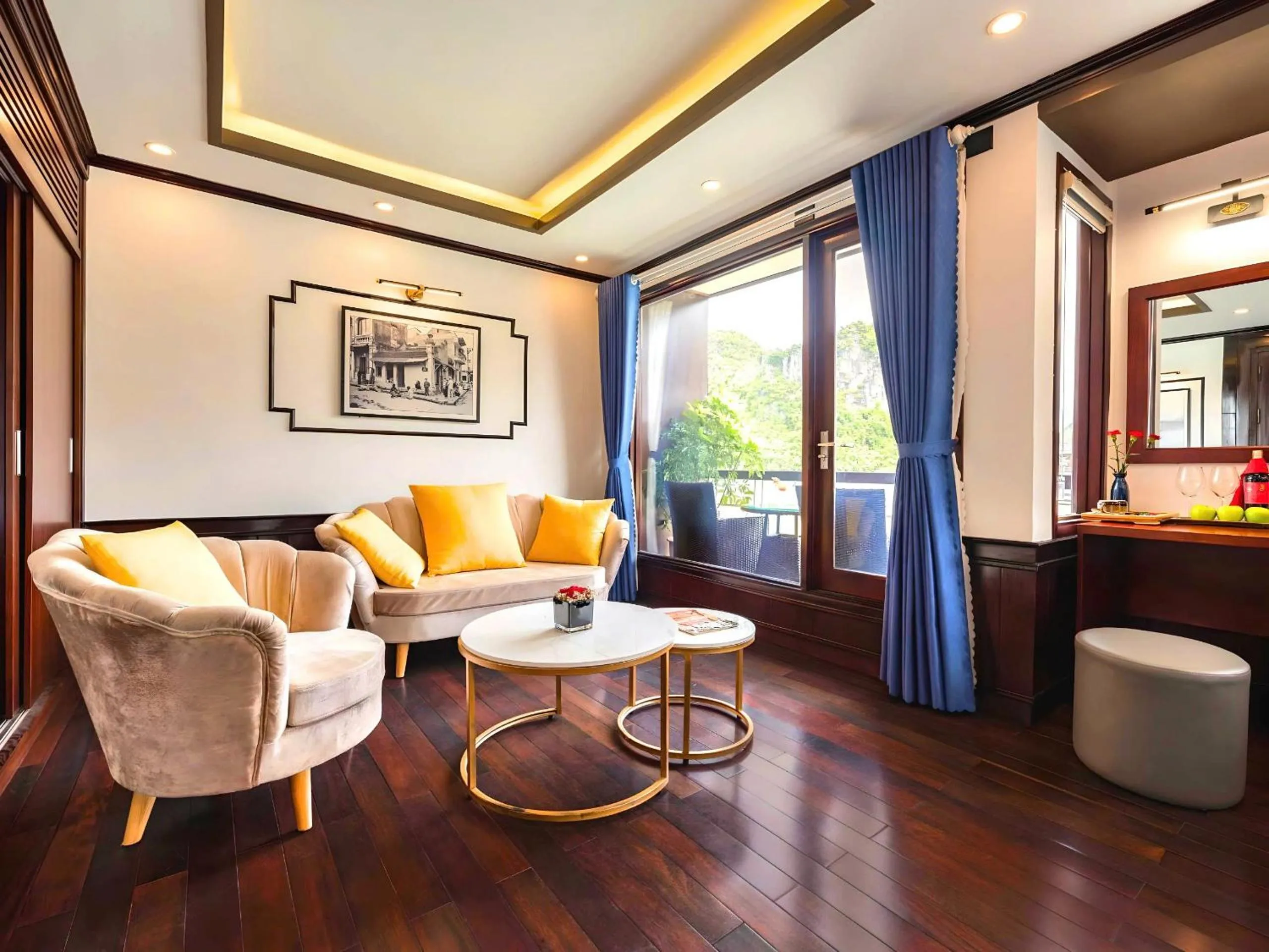 Living room in Le Journey Elegance Cruise