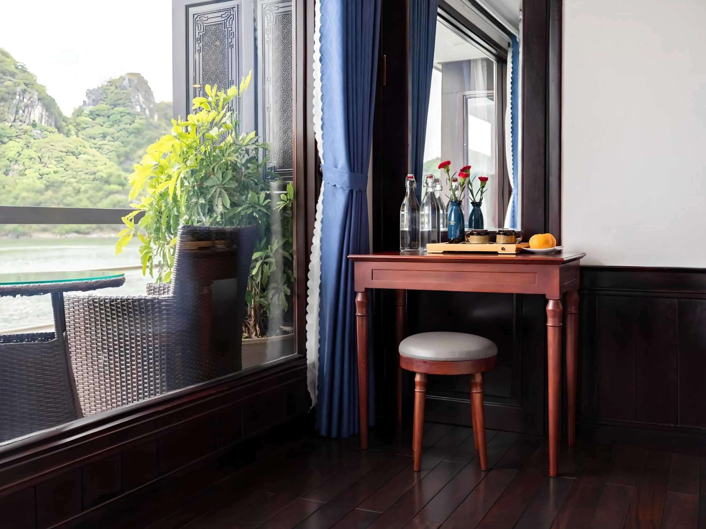 Balcony/Terrace in Le Journey Elegance Cruise