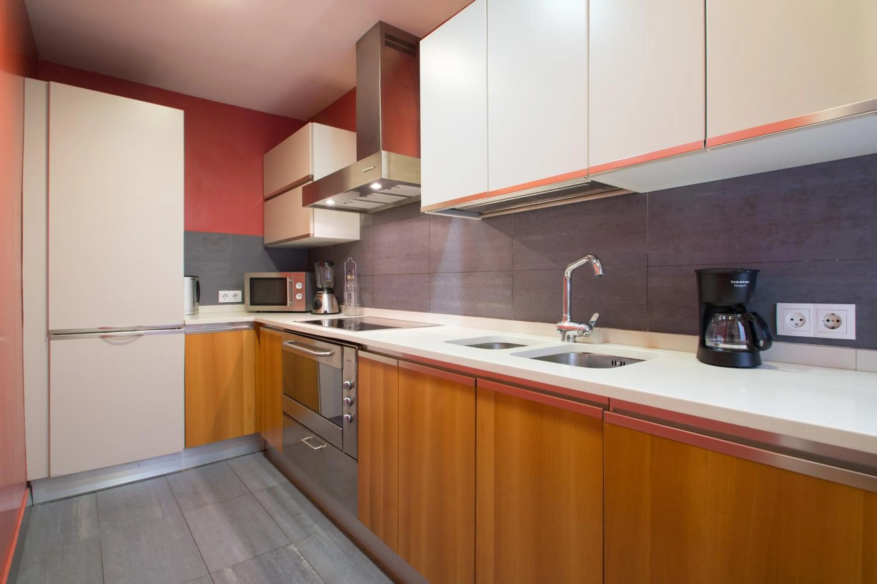 Kitchen or kitchenette in Luxury Central Apartment