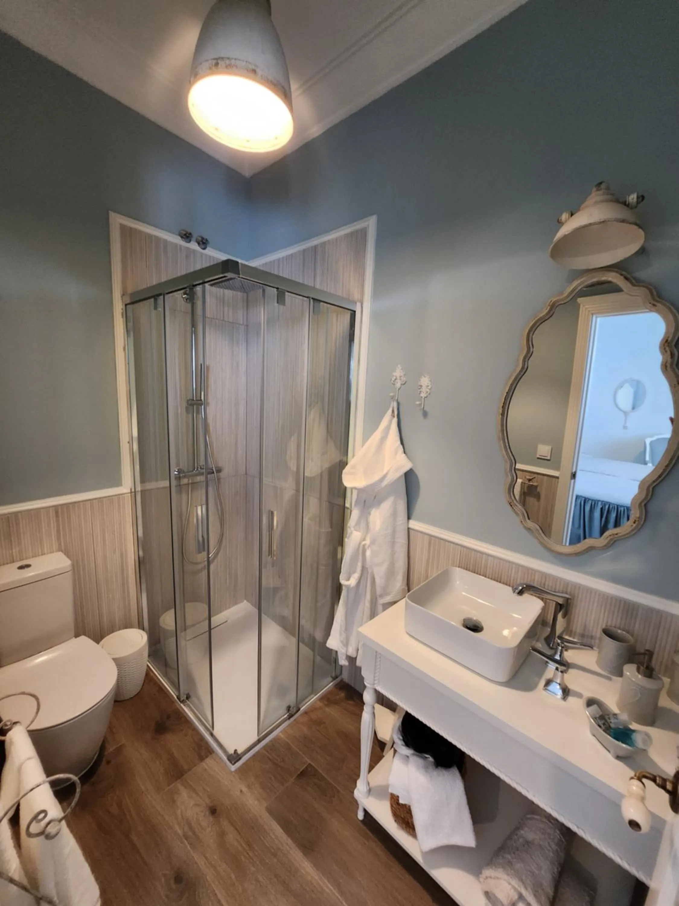 Shower in Hotel Boutique iulia 5 Estrellas