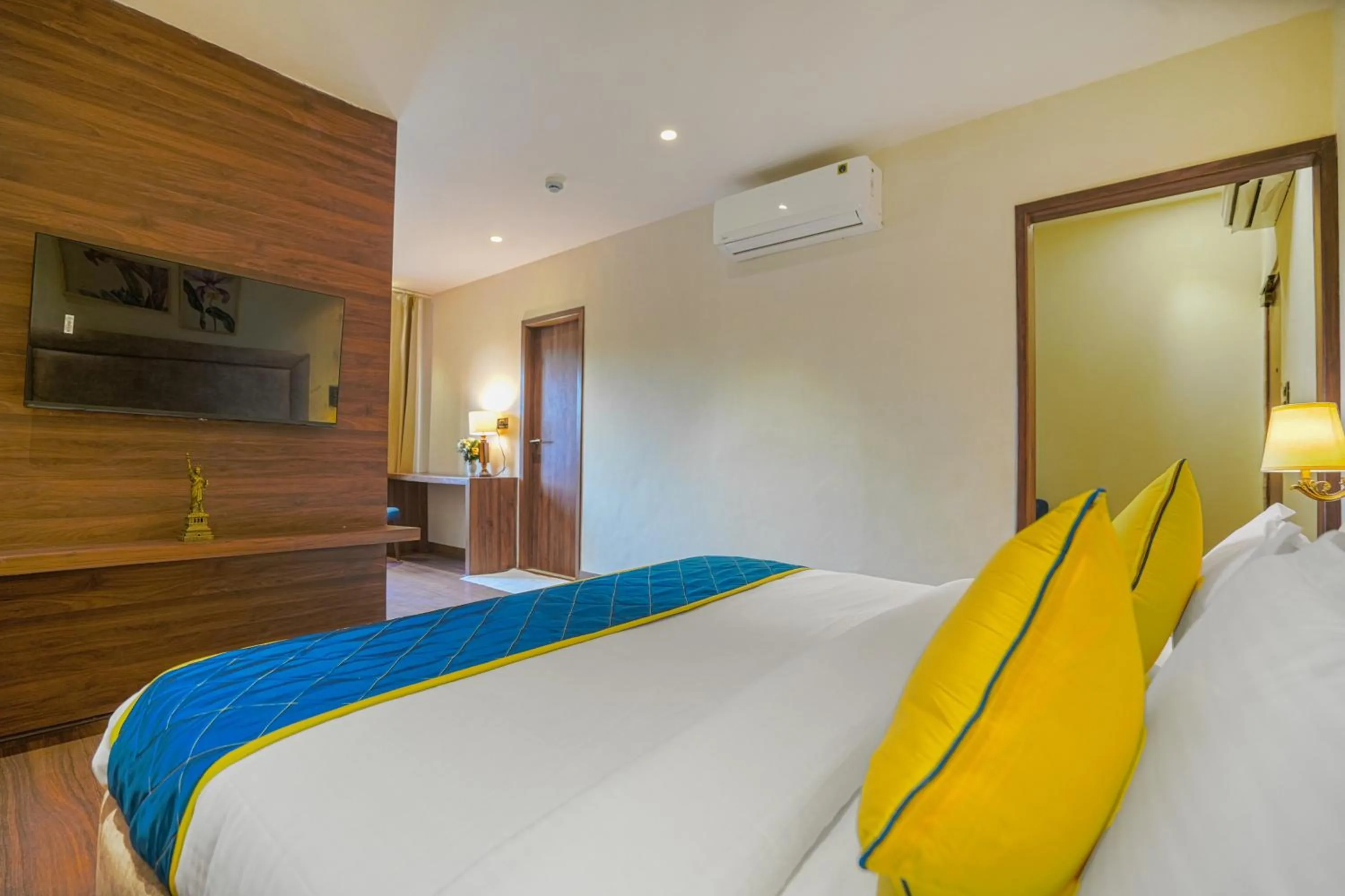 Bed in Hotel Escala By Levelup