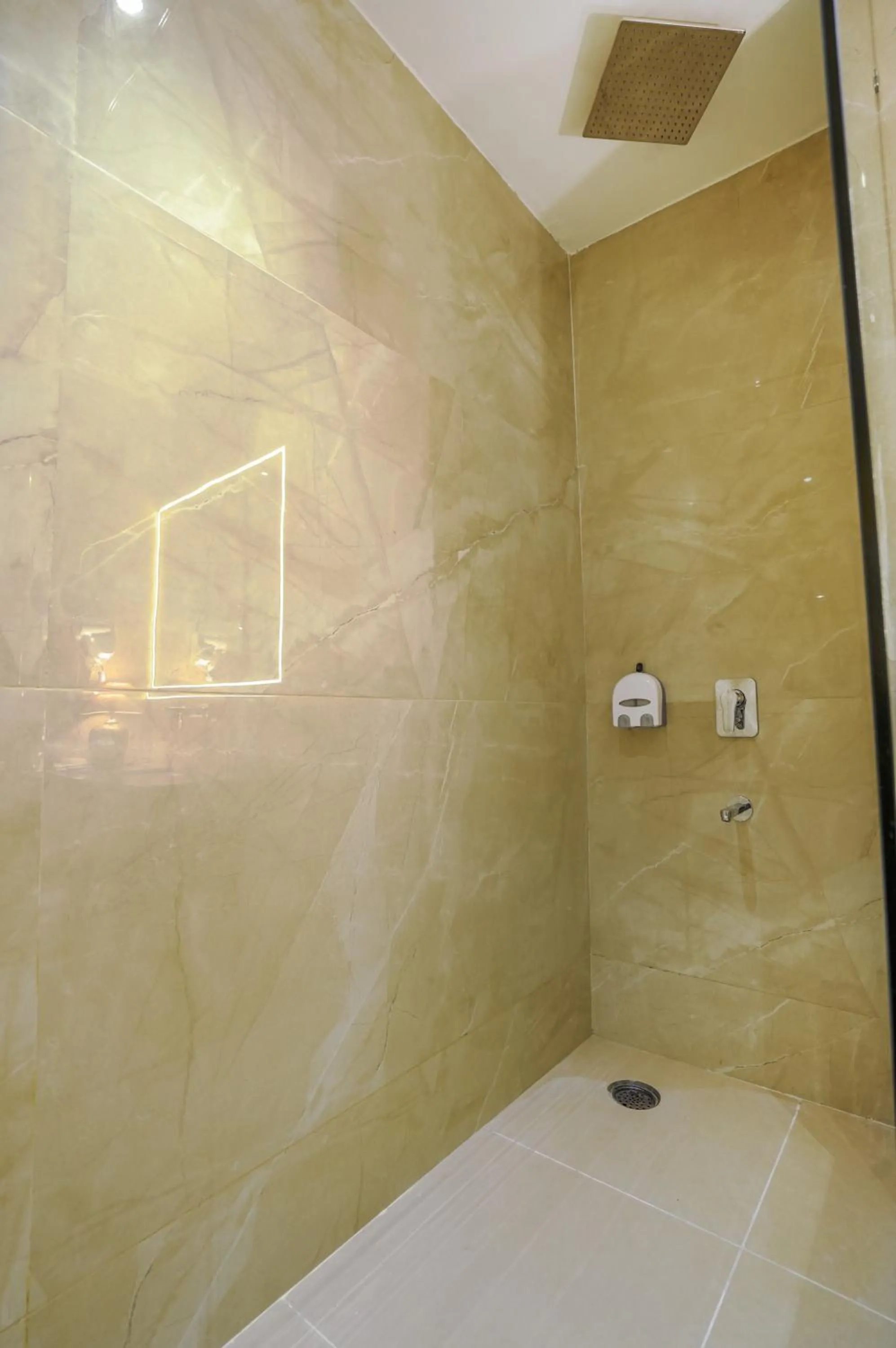 Bathroom in Hotel Escala By Levelup