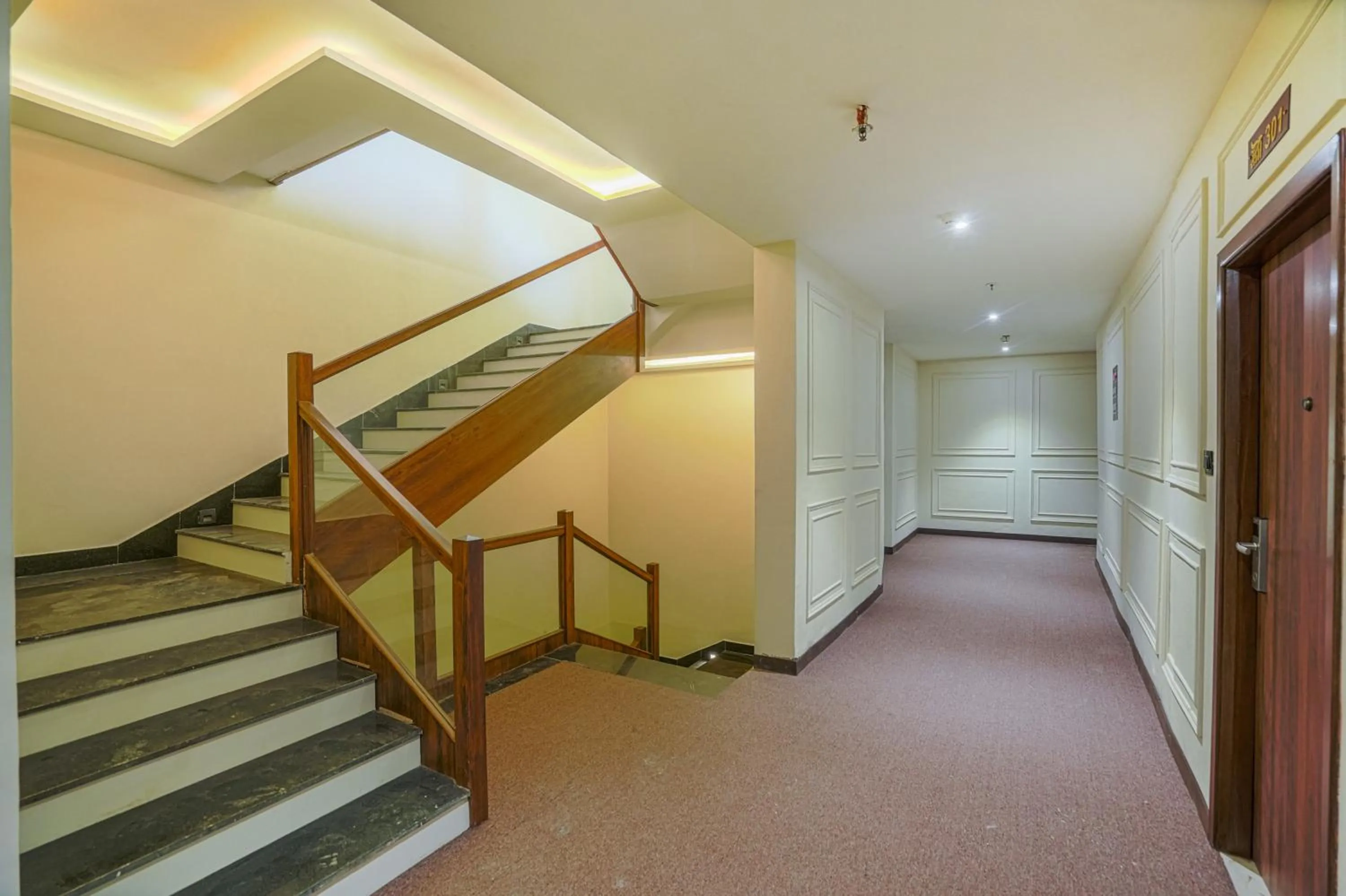 Lobby or reception in Hotel Escala By Levelup