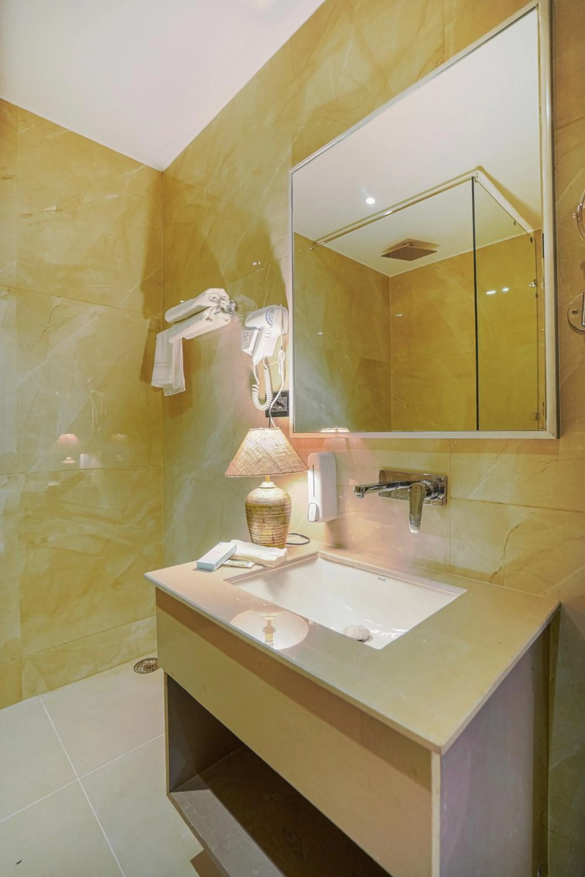 Bathroom in Hotel Escala By Levelup