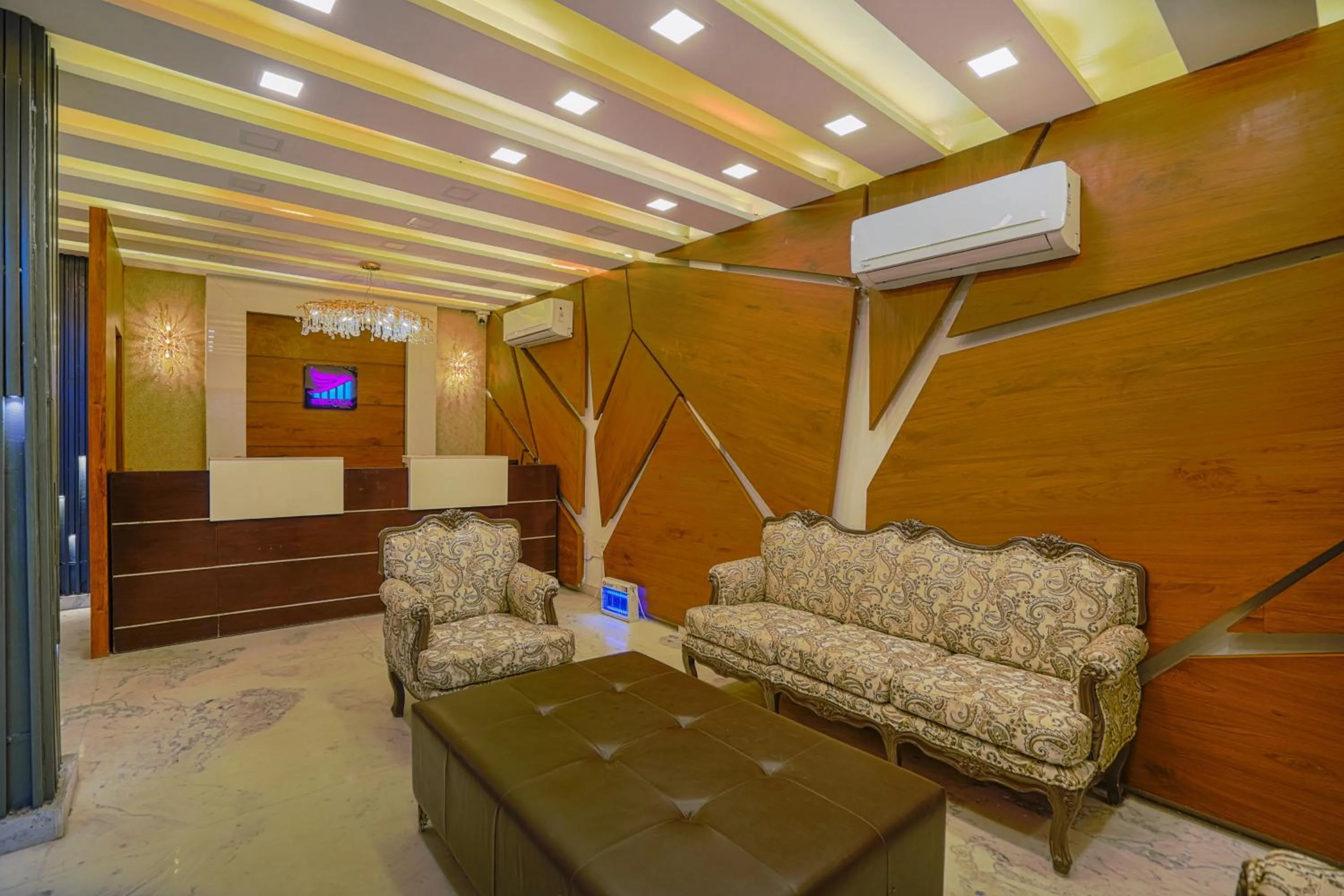 Seating area in Hotel Escala By Levelup