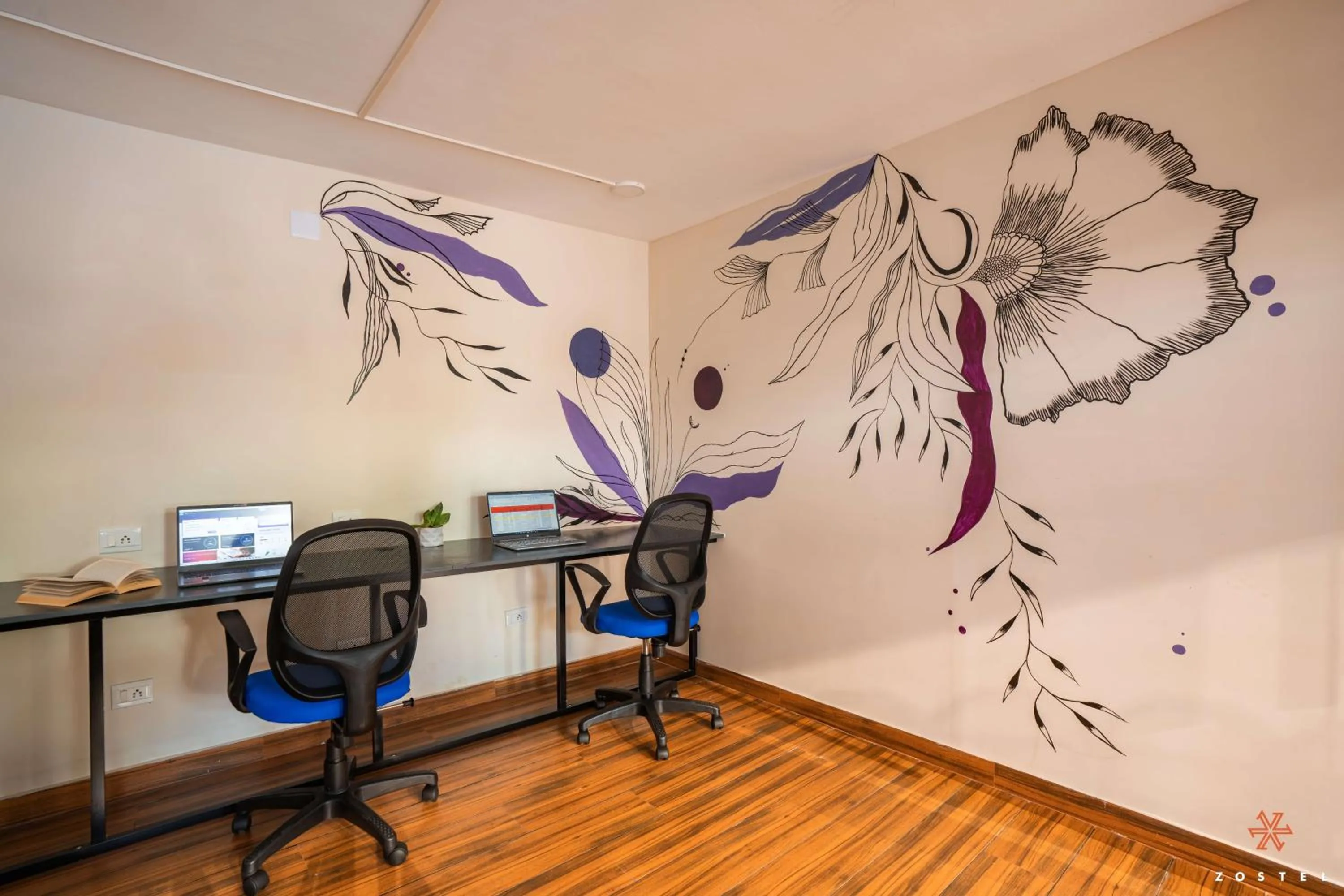 Living room in Zostel Kochi (Ernakulam)