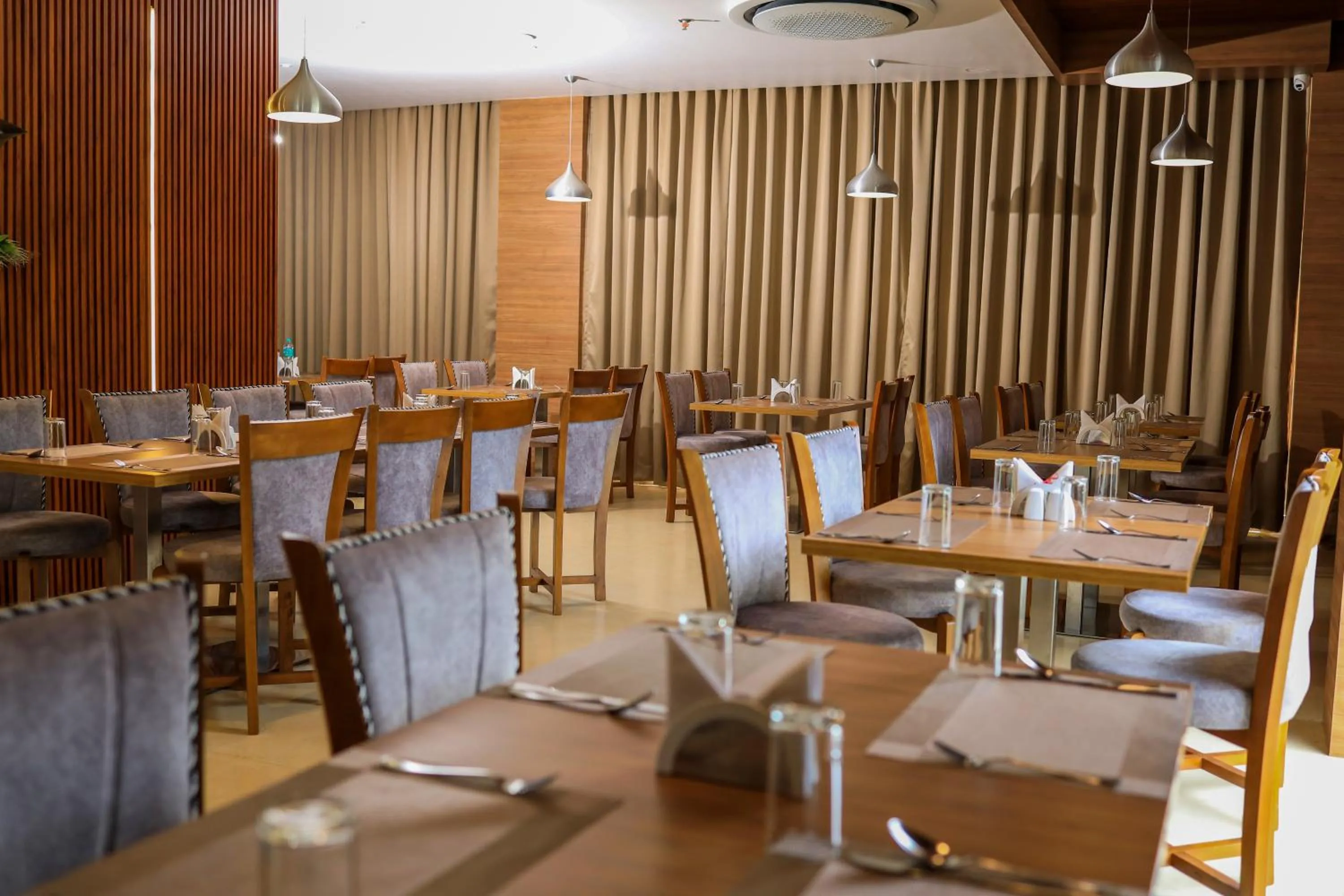 Restaurant/places to eat in Hotel Sky Sierra Wayanad