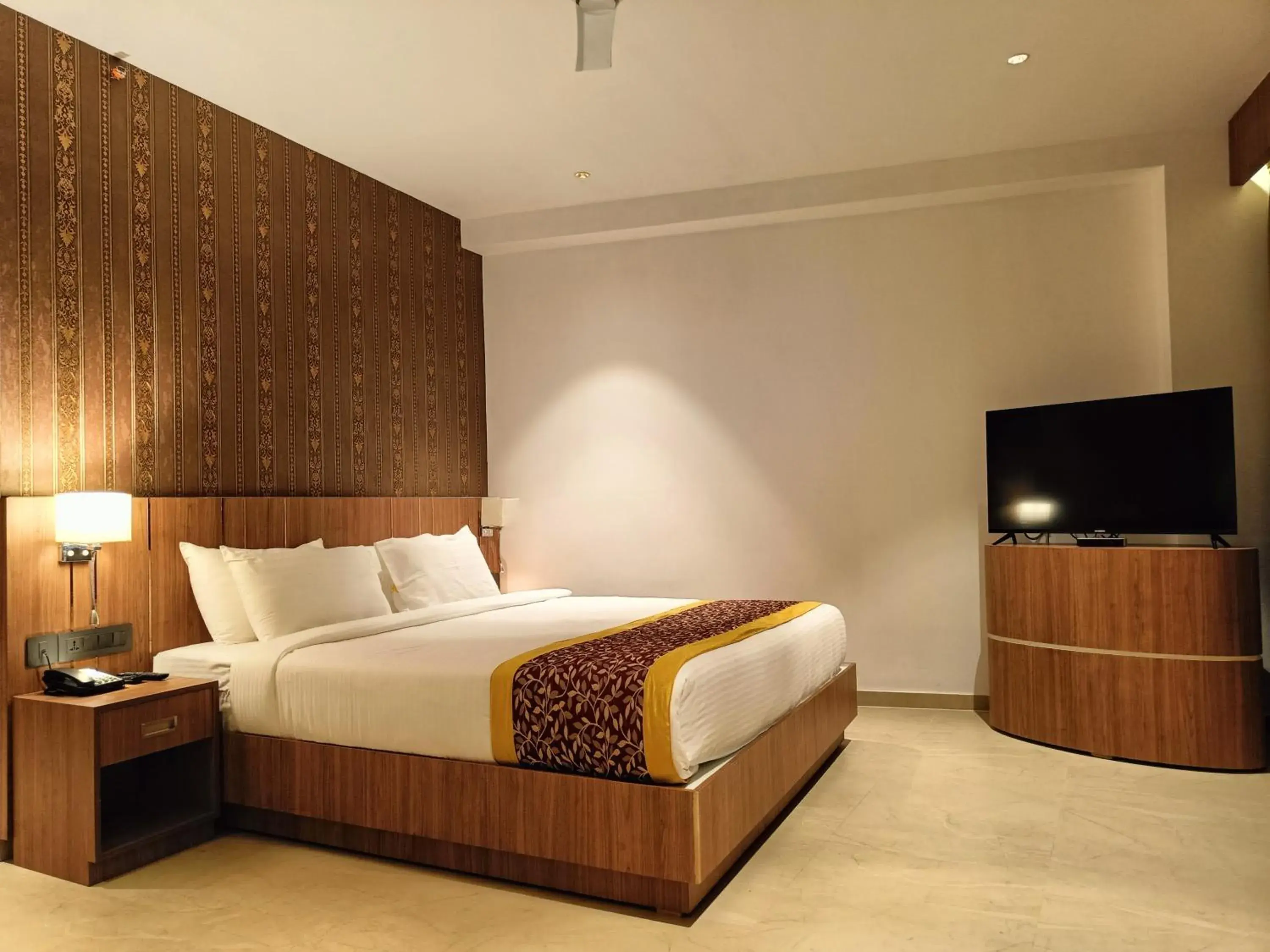 Deluxe Double Room with Balcony in Hotel Sky Sierra Wayanad Deluxe Double Room with Balcony in Hotel Sky Sierra Wayanad