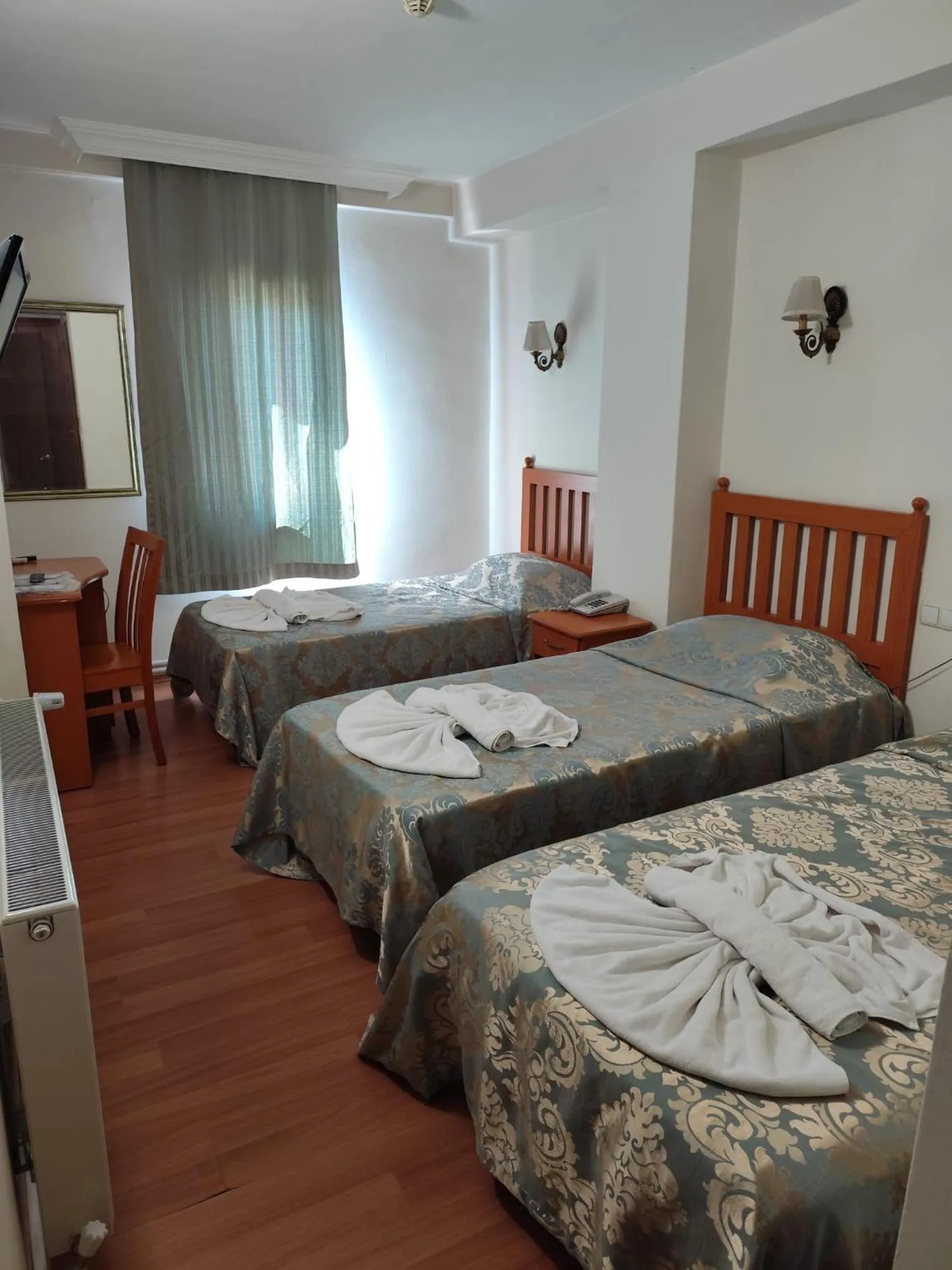 Photo of the whole room, Bed in Hotel Ave Maria