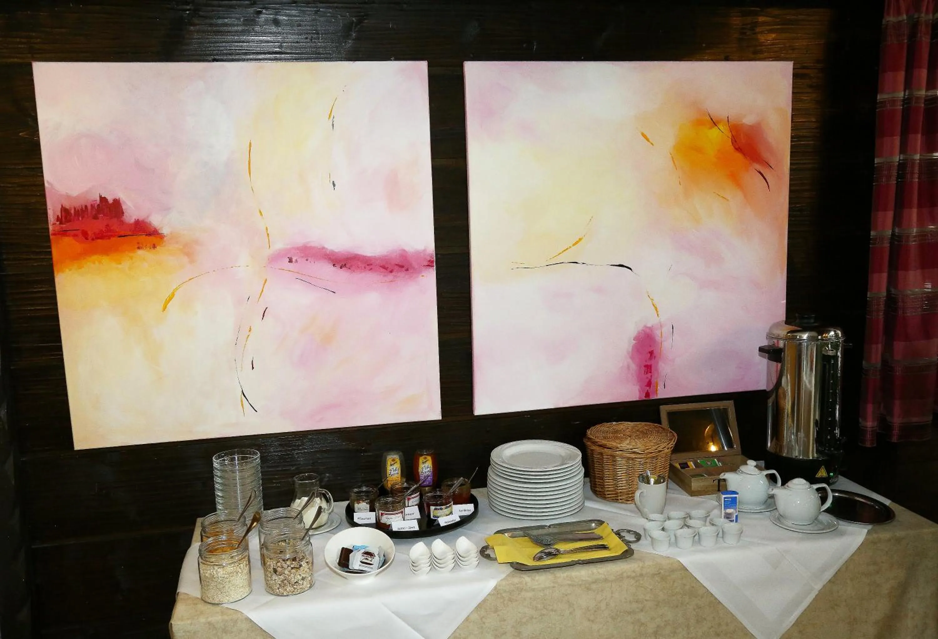 Breakfast in Landhotel Garni Schweizerhaus