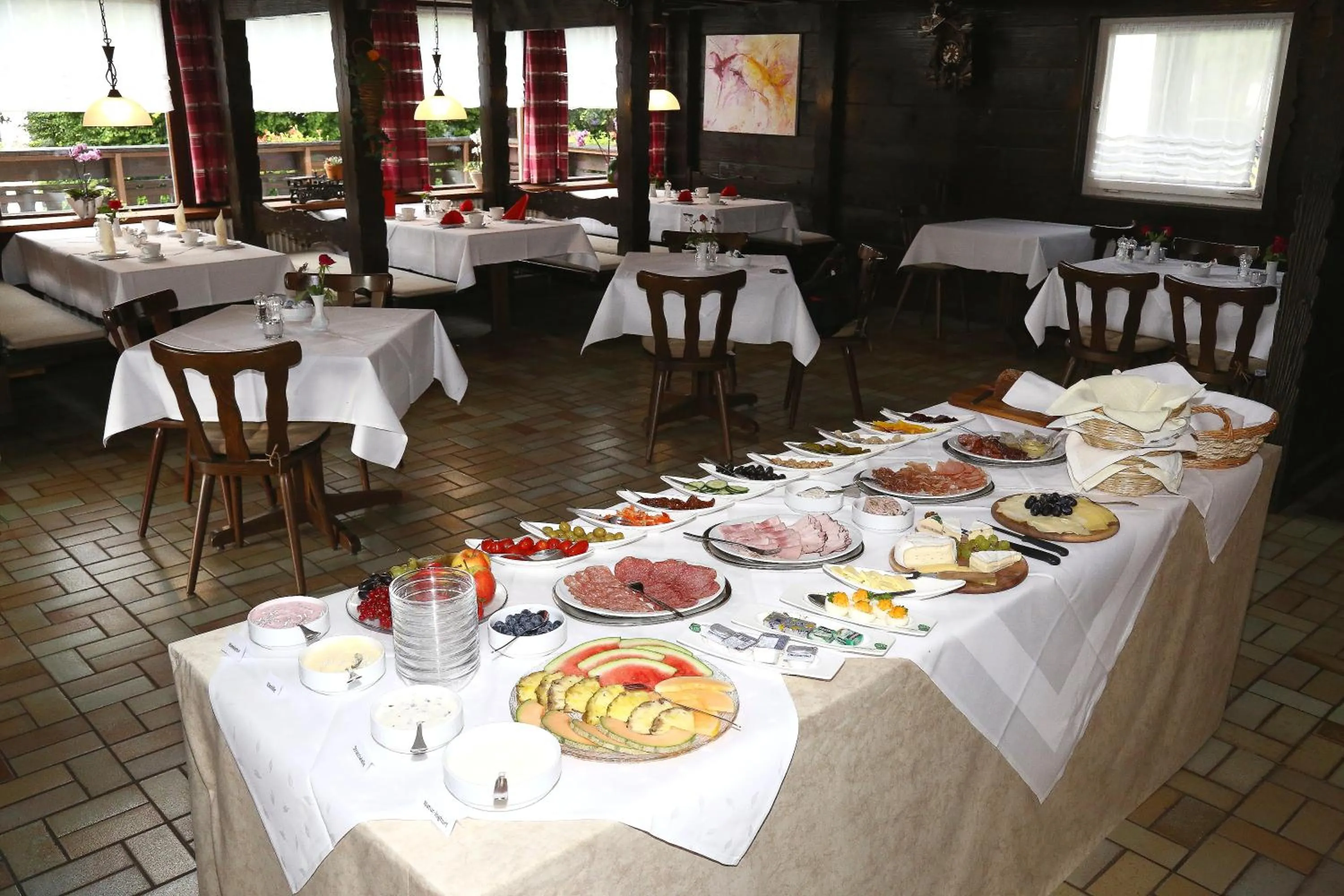 Breakfast in Landhotel Garni Schweizerhaus