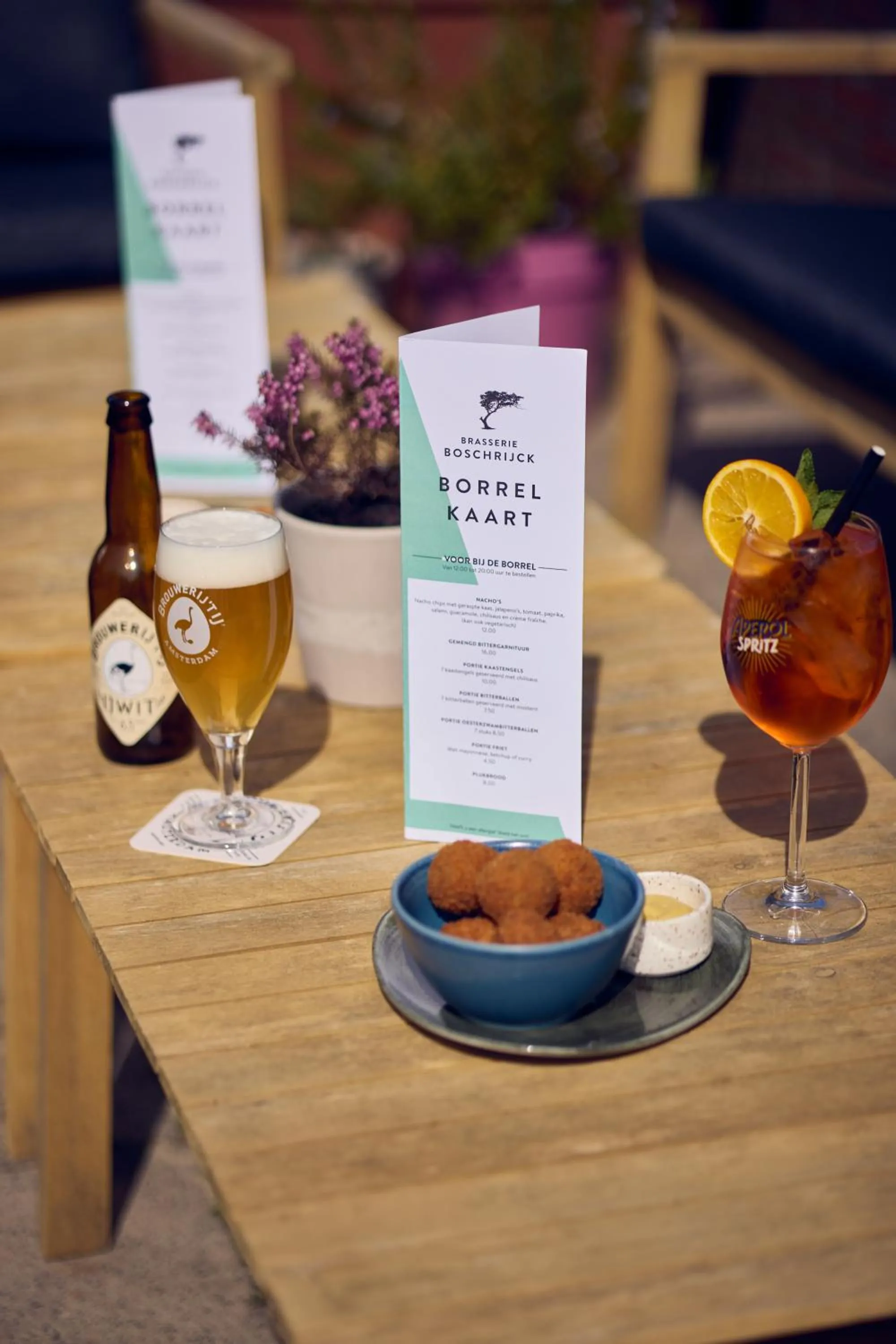 Restaurant/places to eat in WestCord ApartHotel Boschrijck