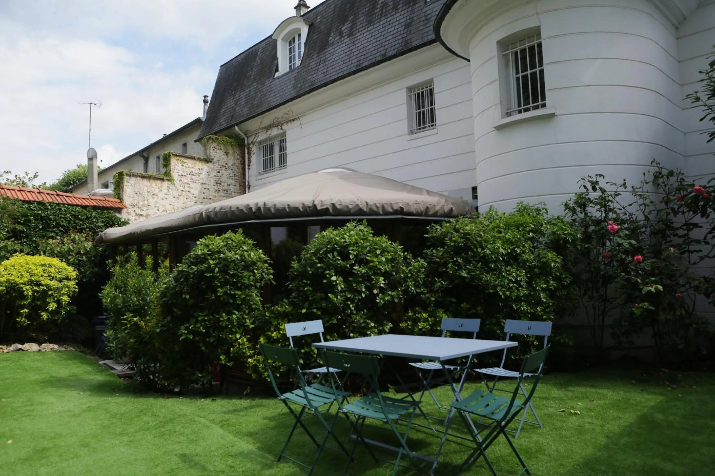 Garden in Hôtel du Jeu de Paume